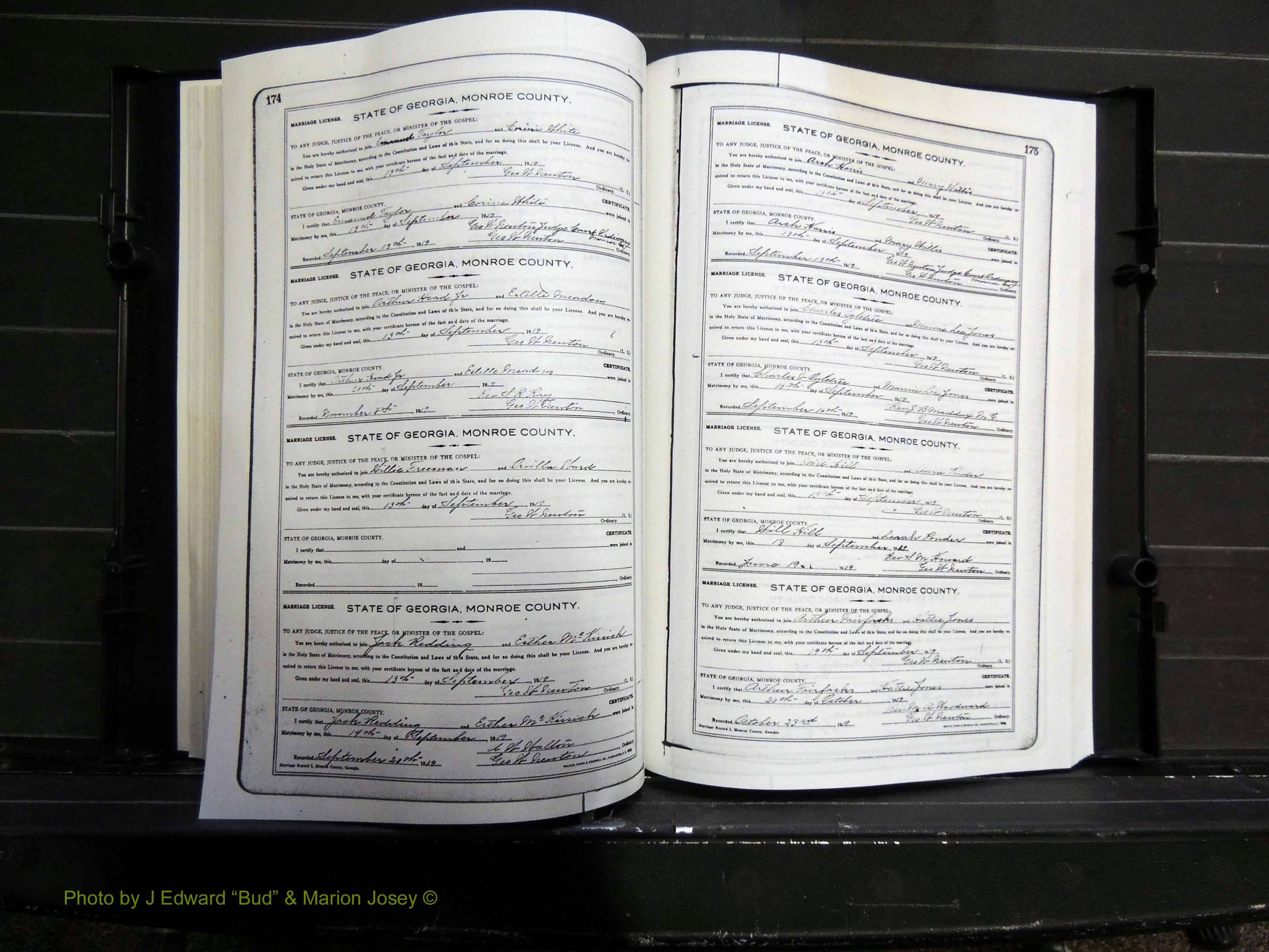 Monroe Co, GA, Marriages, Book I, 1917-1922 pg 174-175.JPG