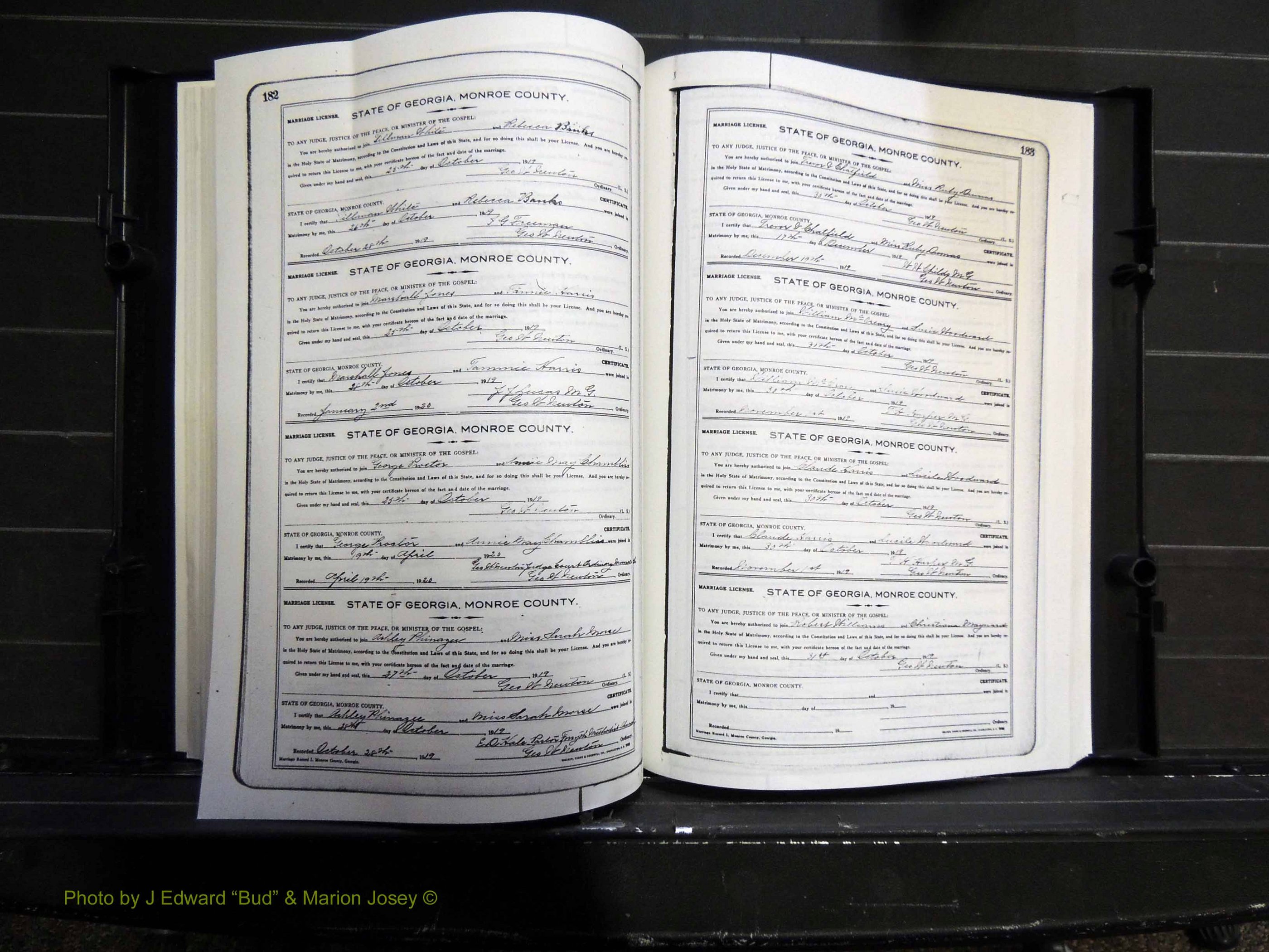 Monroe Co, GA, Marriages, Book I, 1917-1922 pg 182-183.JPG