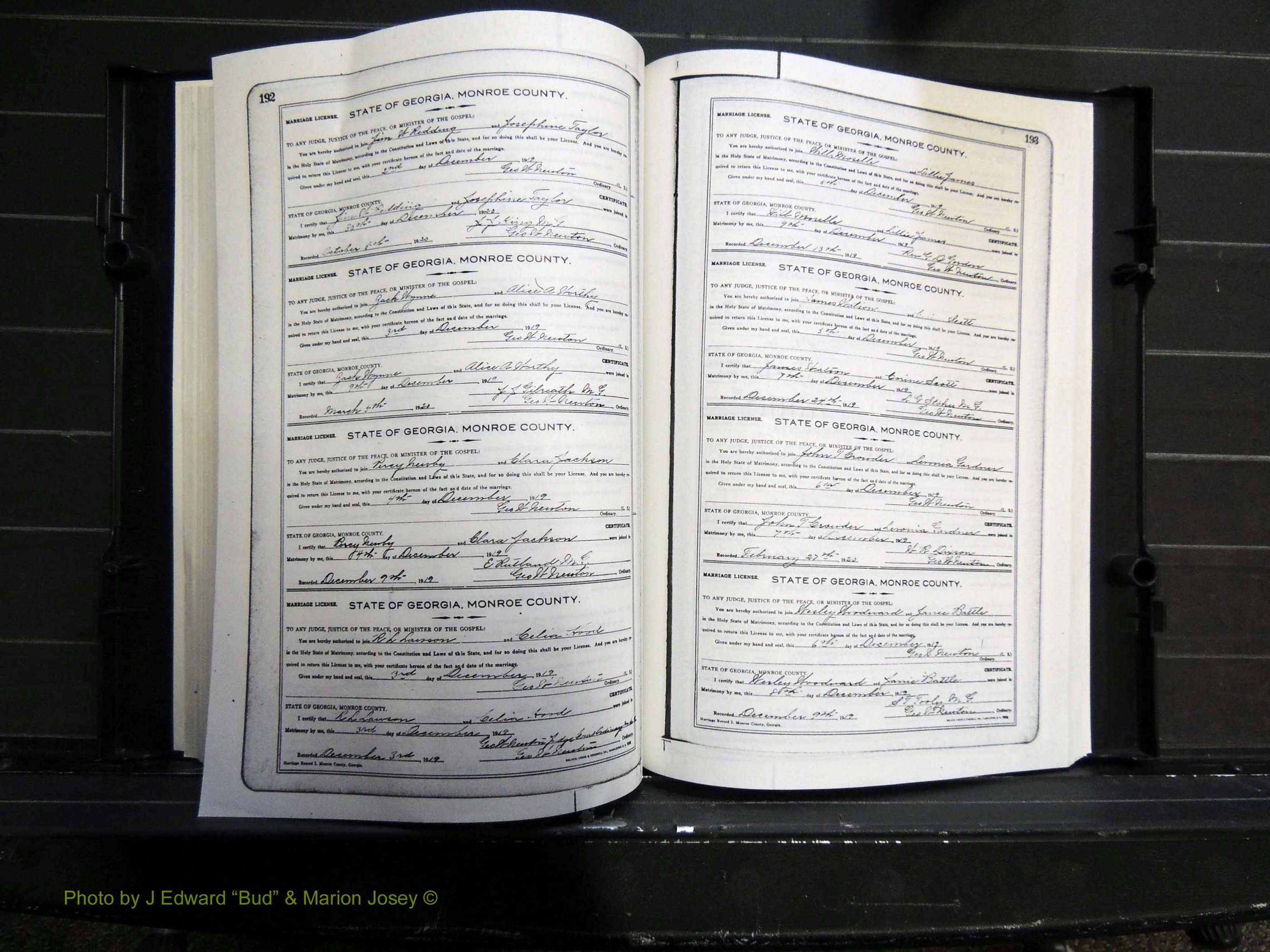 Monroe Co, GA, Marriages, Book I, 1917-1922 pg 192-193.JPG
