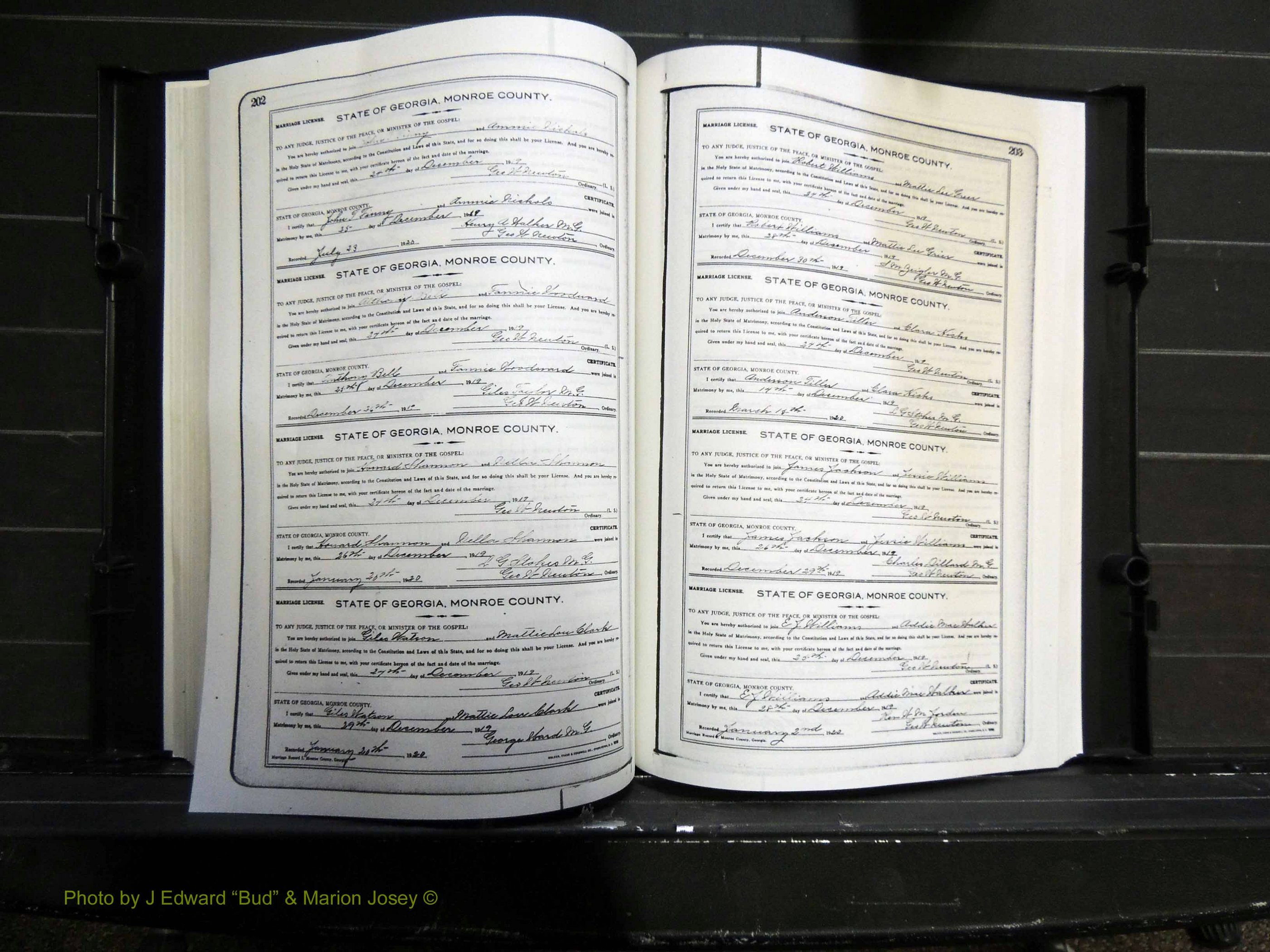 Monroe Co, GA, Marriages, Book I, 1917-1922 pg 202-203.JPG