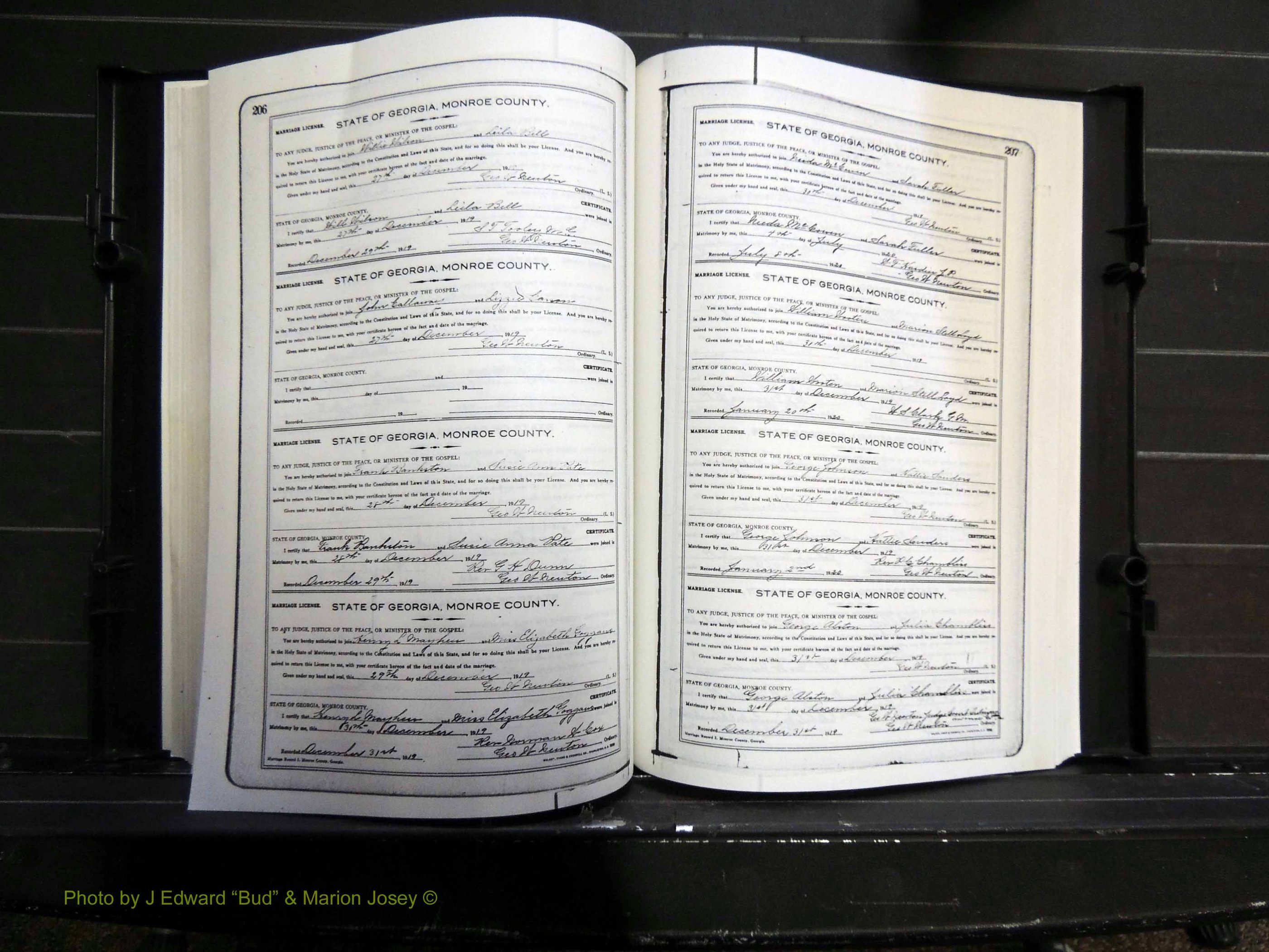 Monroe Co, GA, Marriages, Book I, 1917-1922 pg 206-207.JPG
