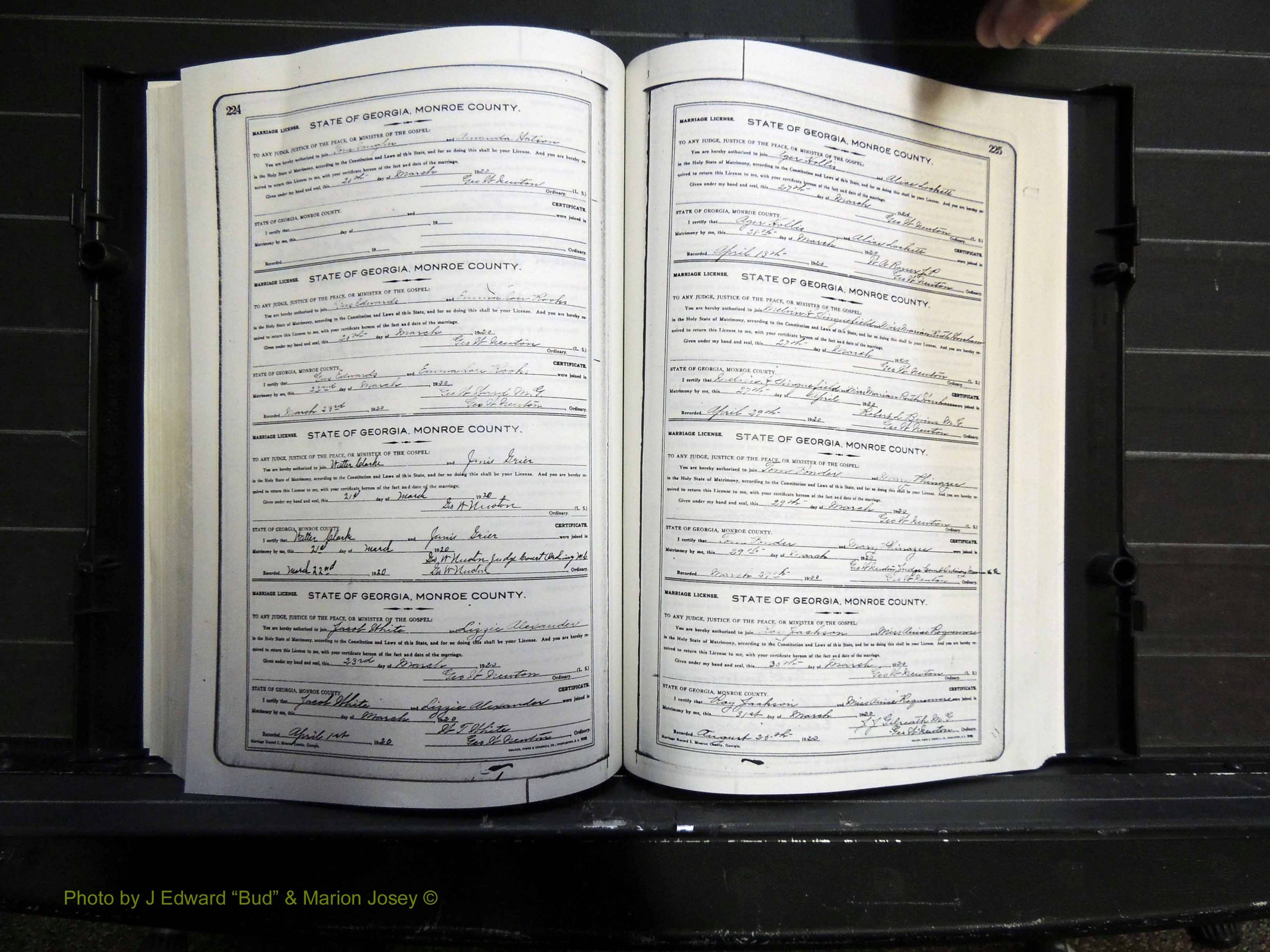 Monroe Co, GA, Marriages, Book I, 1917-1922 pg 224-225.JPG