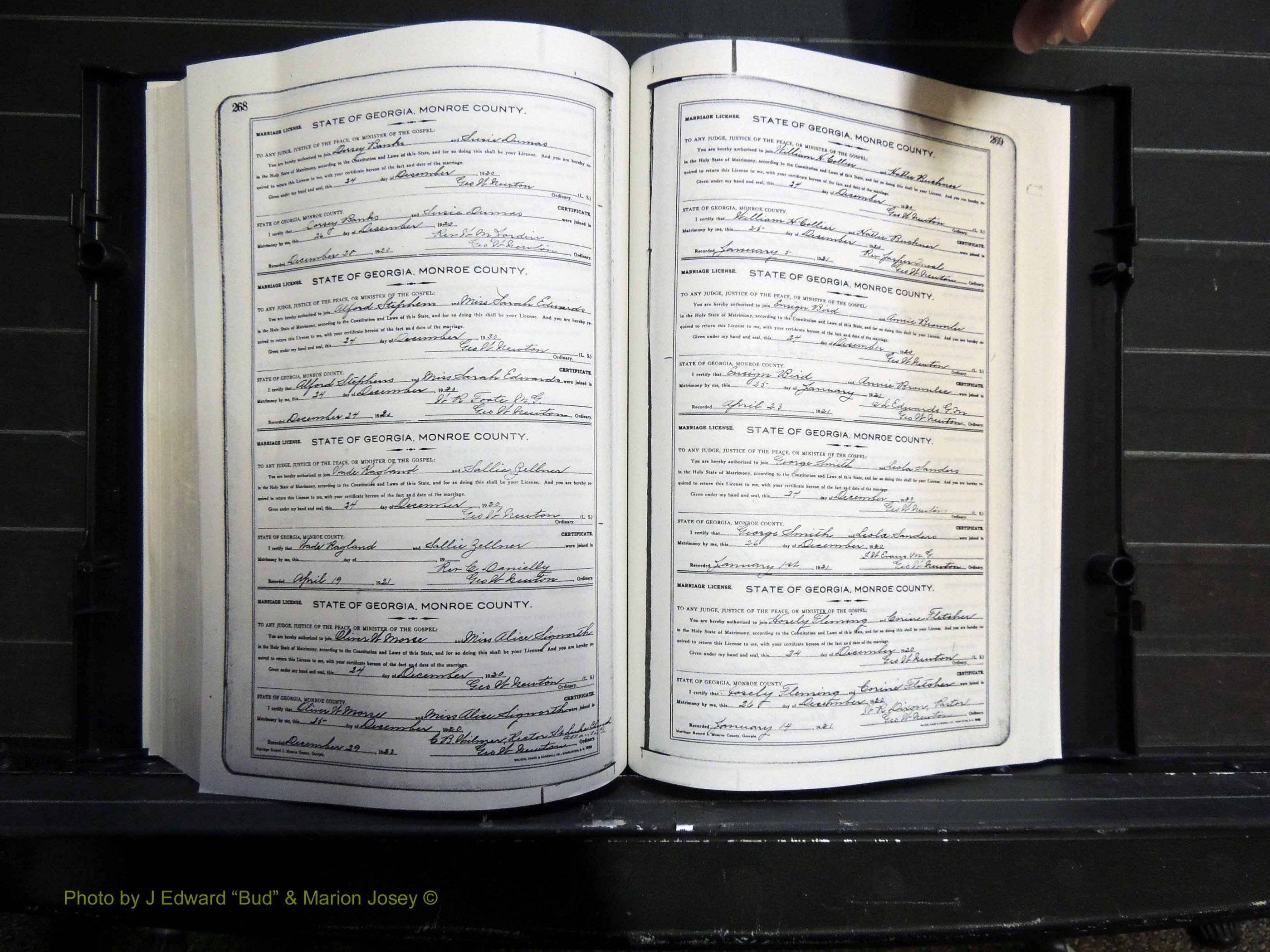 Monroe Co, GA, Marriages, Book I, 1917-1922 pg 268-269.JPG