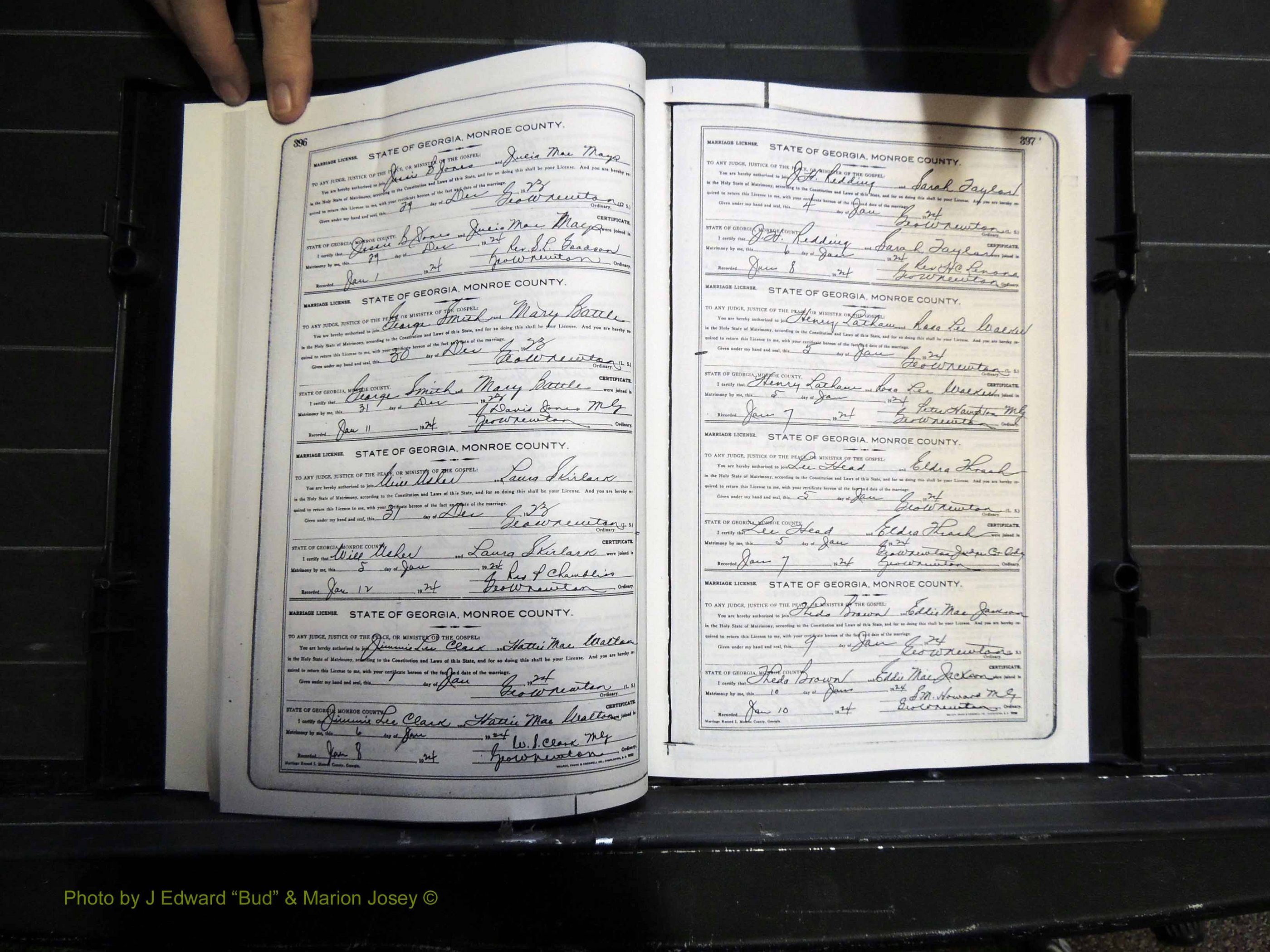 Monroe Co, GA, Marriages, Book I2, 1922-1929 pg 396-397.JPG