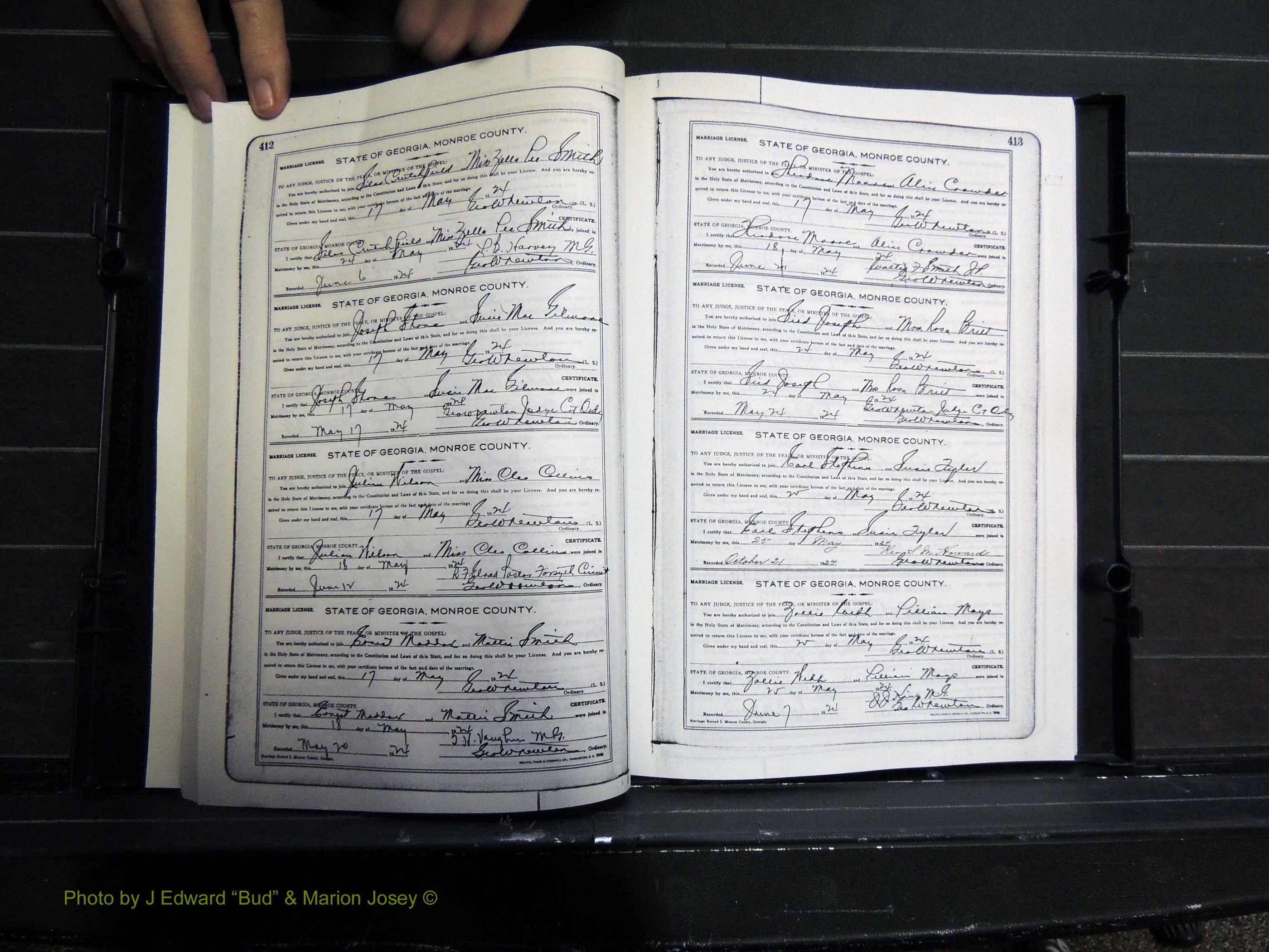 Monroe Co, GA, Marriages, Book I2, 1922-1929 pg 412-413.JPG