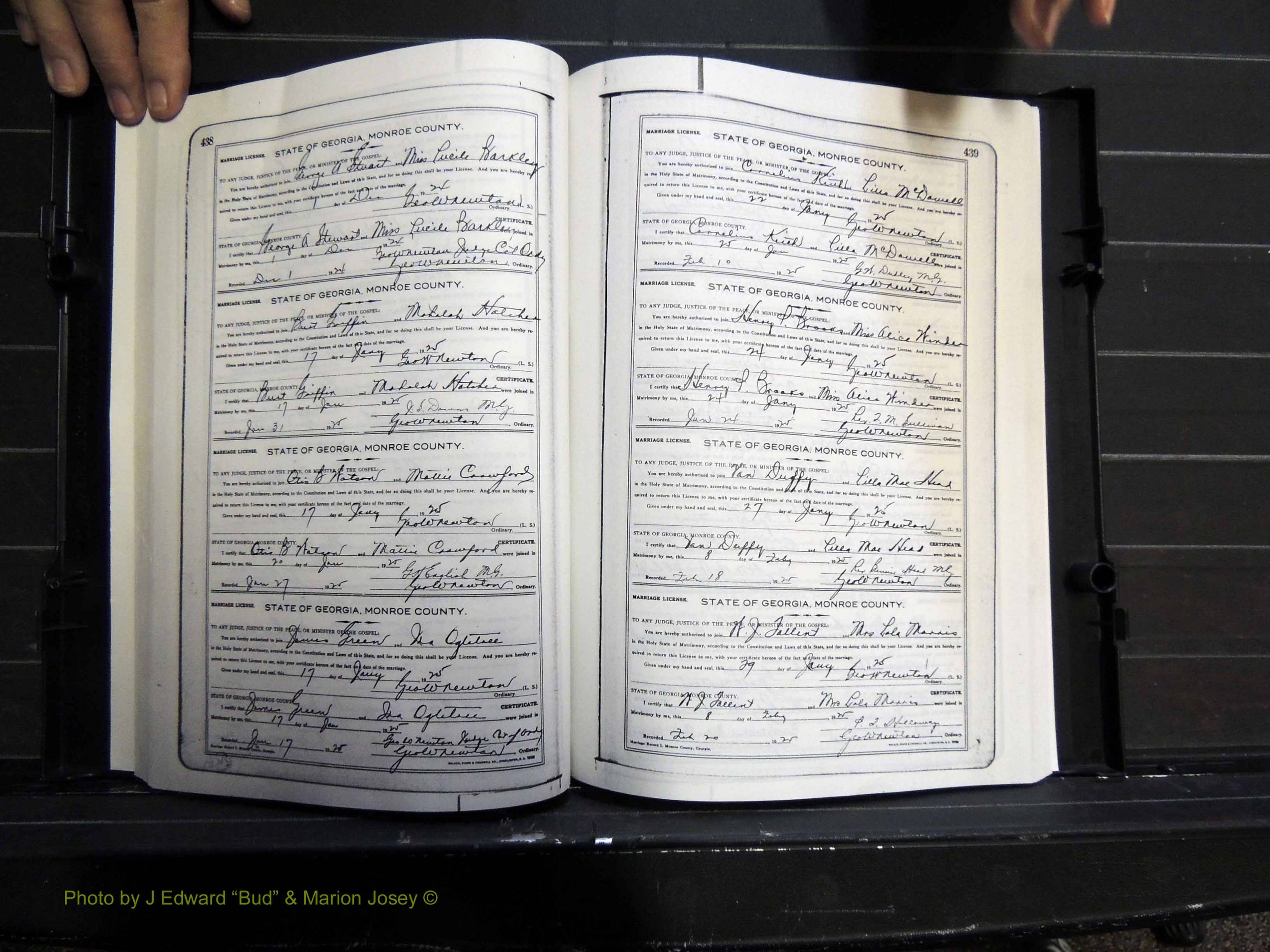 Monroe Co, GA, Marriages, Book I2, 1922-1929 pg 438-439.JPG