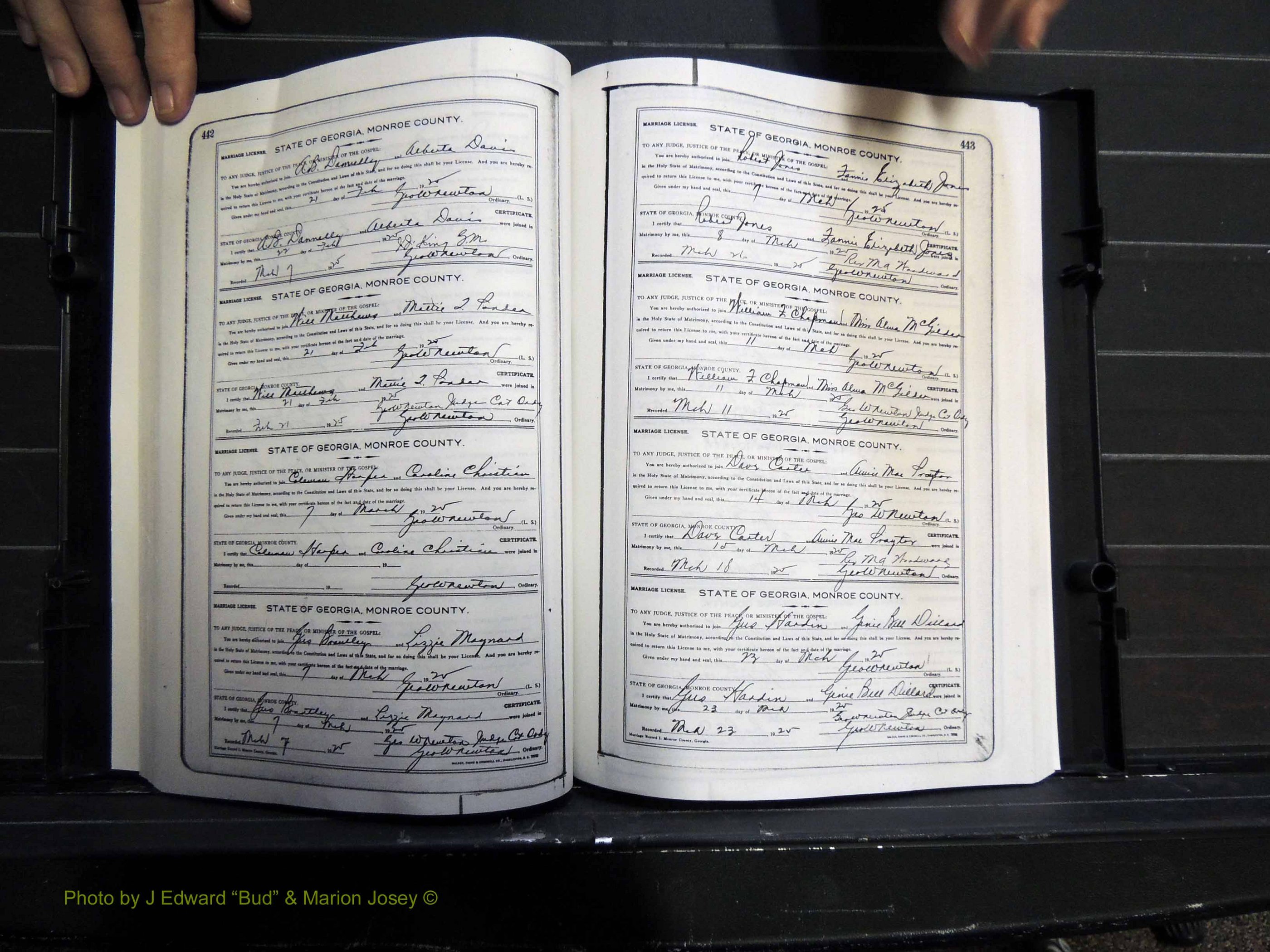 Monroe Co, GA, Marriages, Book I2, 1922-1929 pg 442-443.JPG