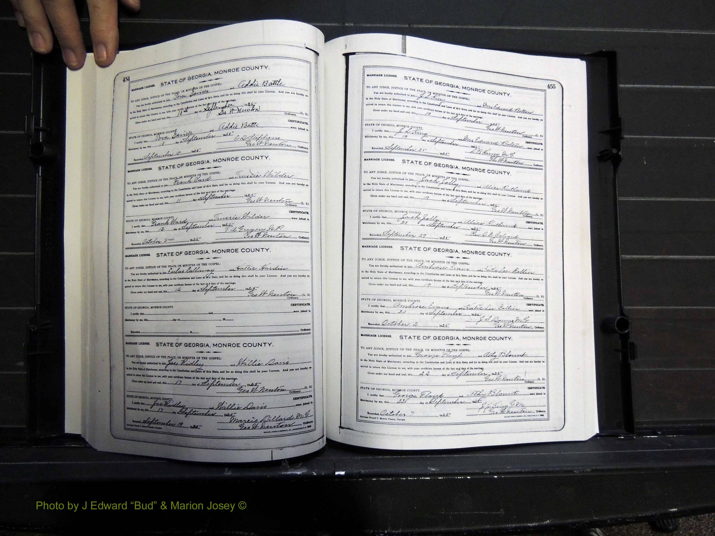 Monroe Co, GA, Marriages, Book I2, 1922-1929 pg 454-455.JPG