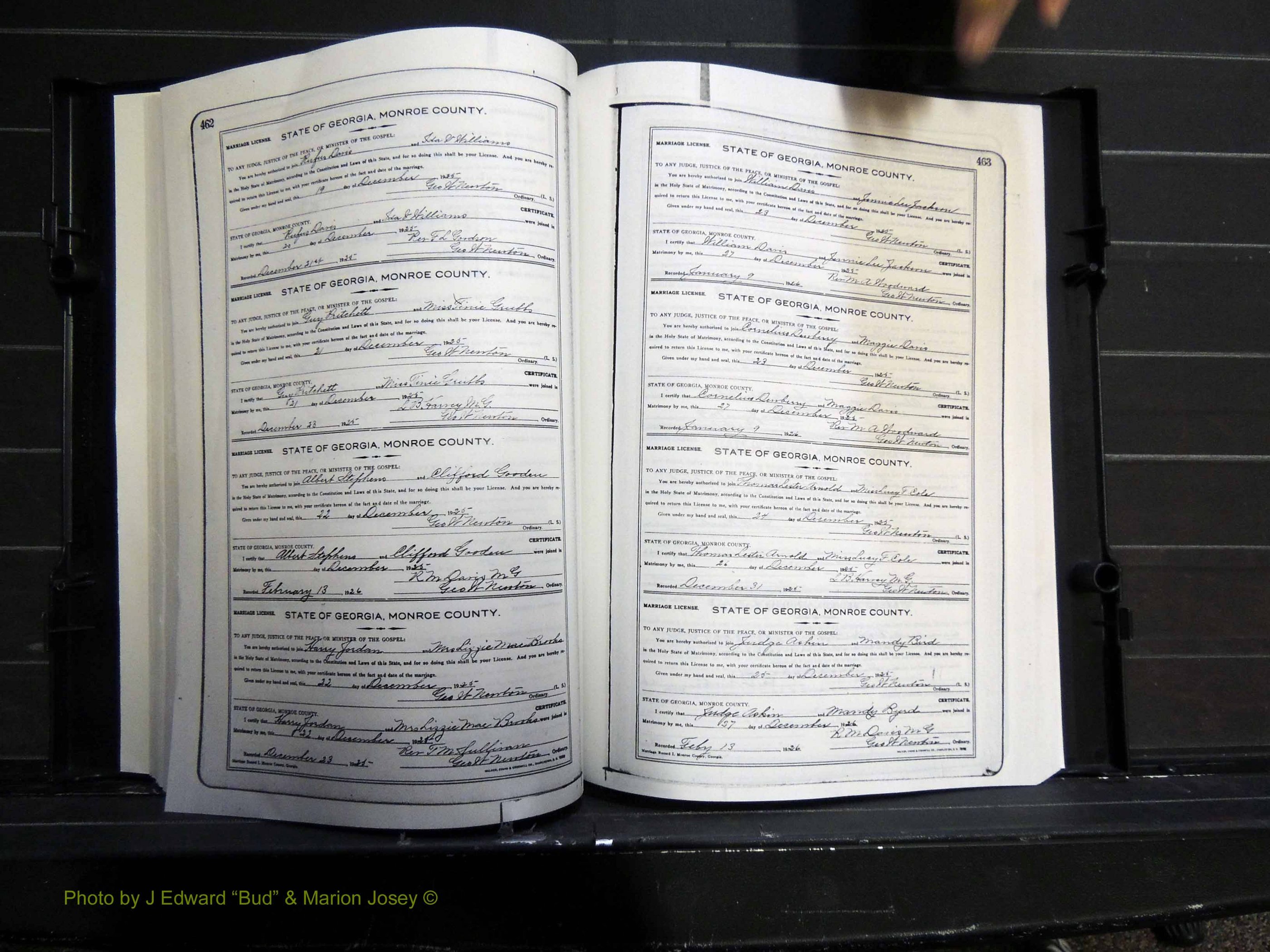 Monroe Co, GA, Marriages, Book I2, 1922-1929 pg 462-463.JPG