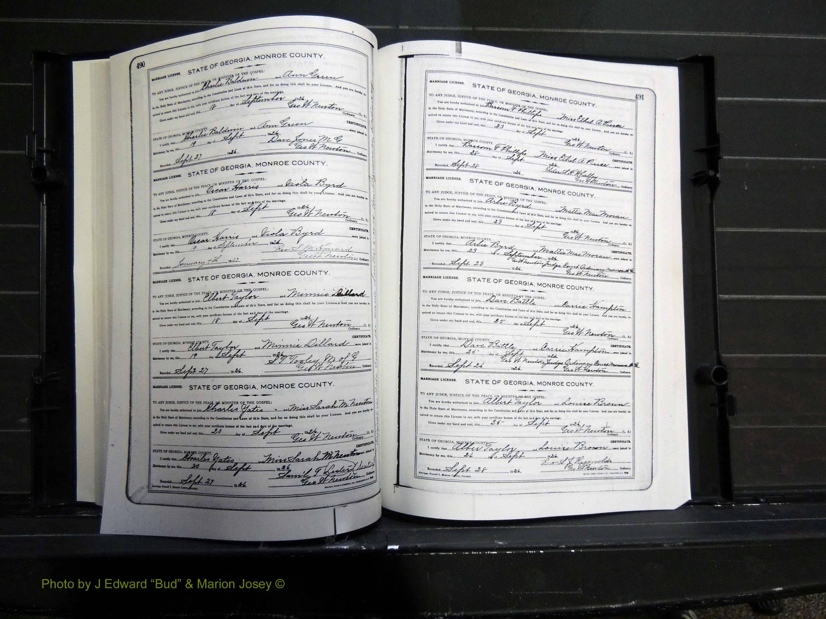 Monroe Co, GA, Marriages, Book I2, 1922-1929 pg 490-491.JPG