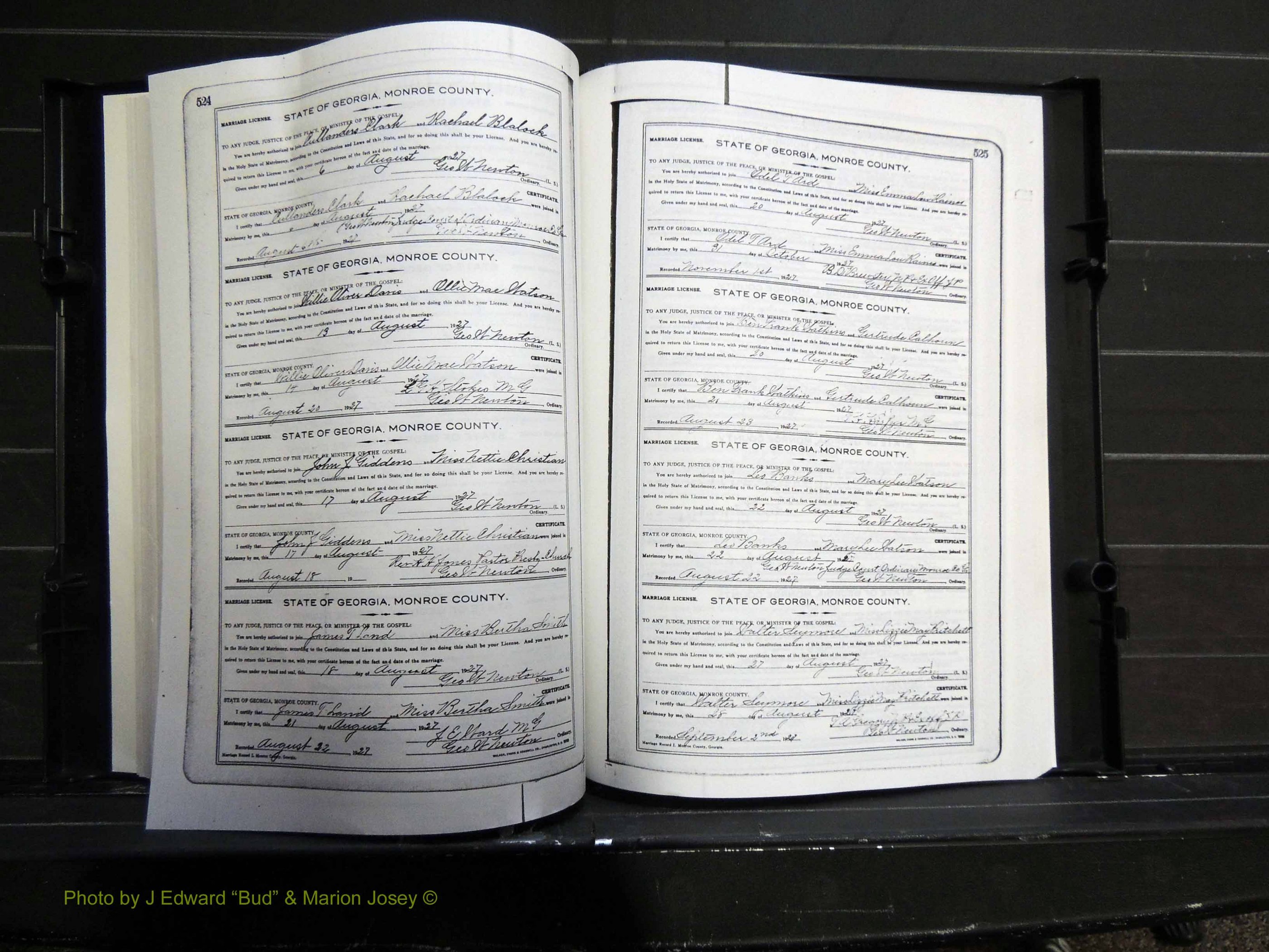 Monroe Co, GA, Marriages, Book I2, 1922-1929 pg 524-525.JPG