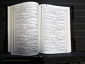 Monroe Co, GA, Marriages, Book I2, 1922-1929 pg 472-473.JPG
