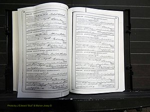 Monroe Co, GA, Marriages, Book I2, 1922-1929 pg 524-525.JPG