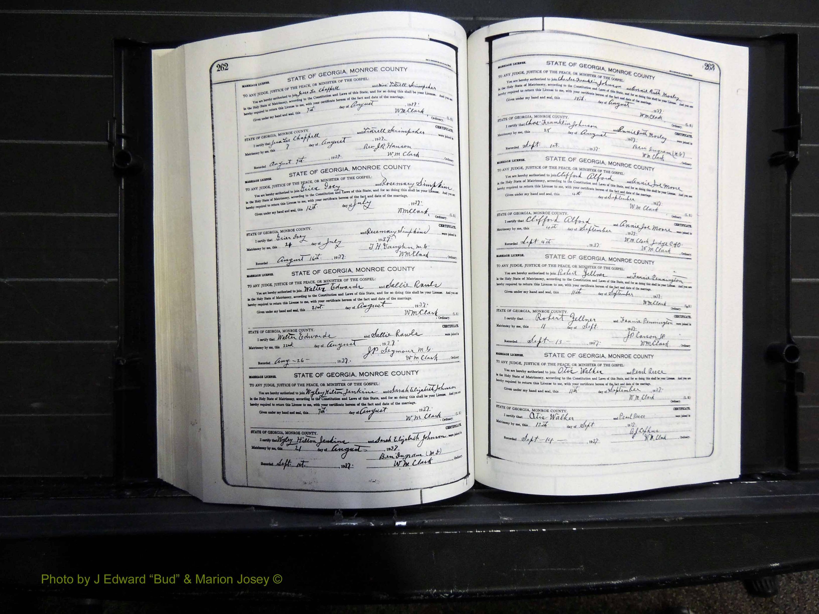 Monroe Co, GA, Marriages, Book J, 1929-1938 pg 262-263.JPG