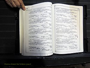 Monroe Co, GA, Marriages, Book J2, 1938-1952 pg 442-443.JPG