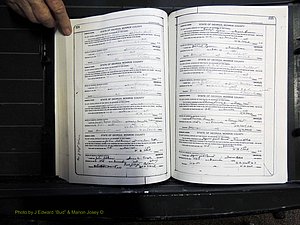 Monroe Co, GA, Marriages, Book J2, 1938-1952 pg 524-525.JPG