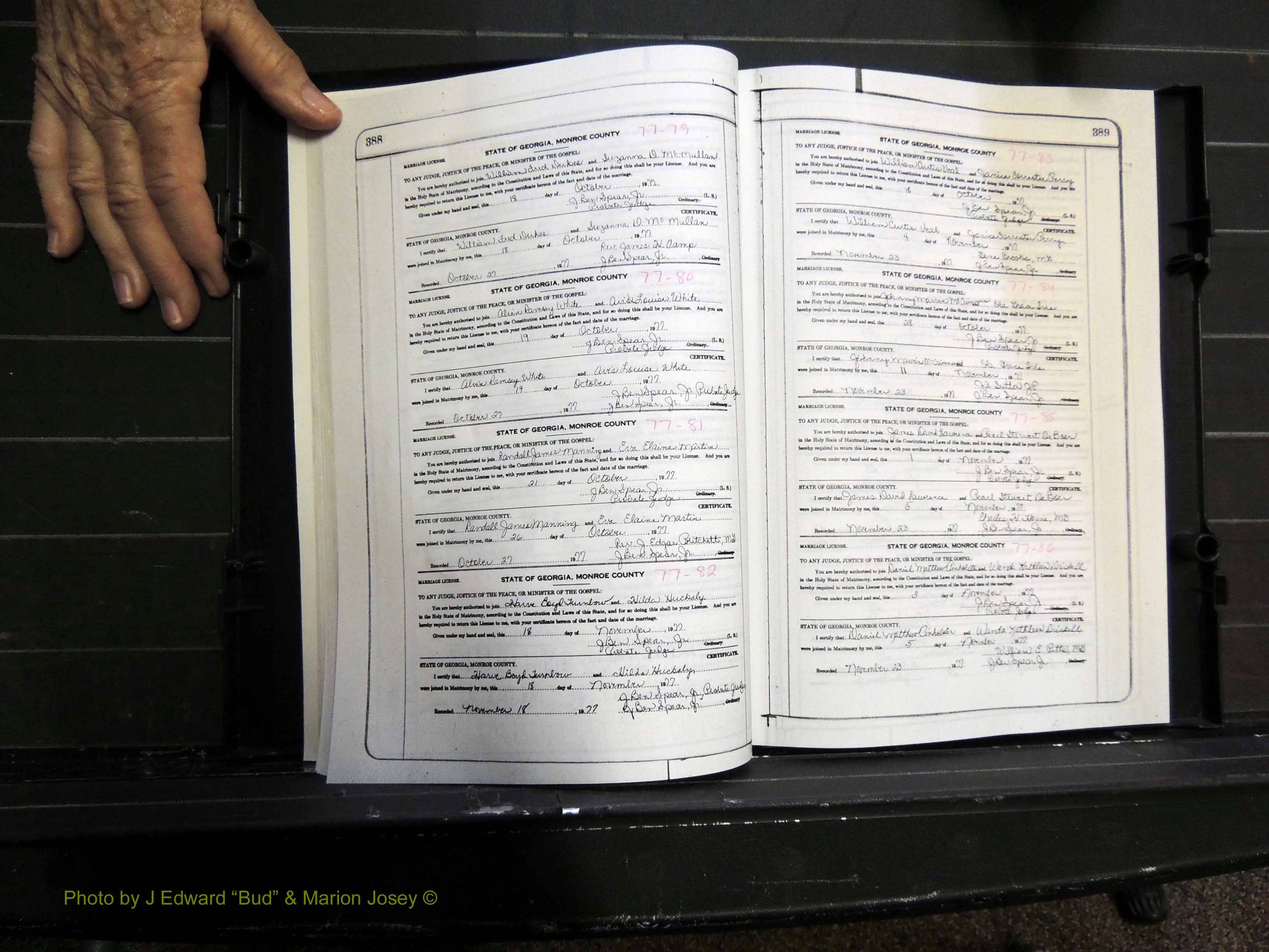 Monroe Co, GA, Marriages, Book K2, 1975-1984 pg 388-389.JPG