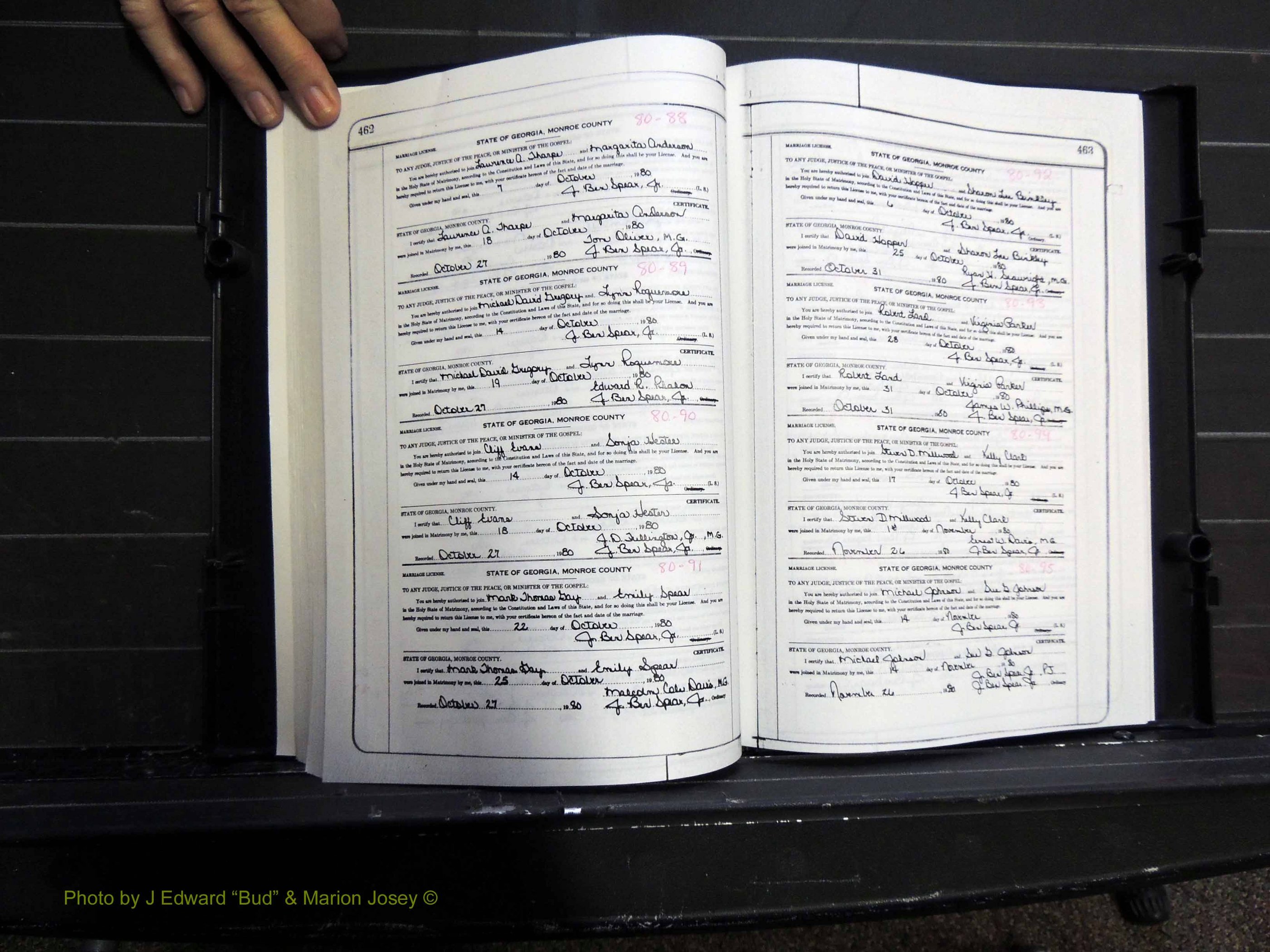 Monroe Co, GA, Marriages, Book K2, 1975-1984 pg 462-463.JPG