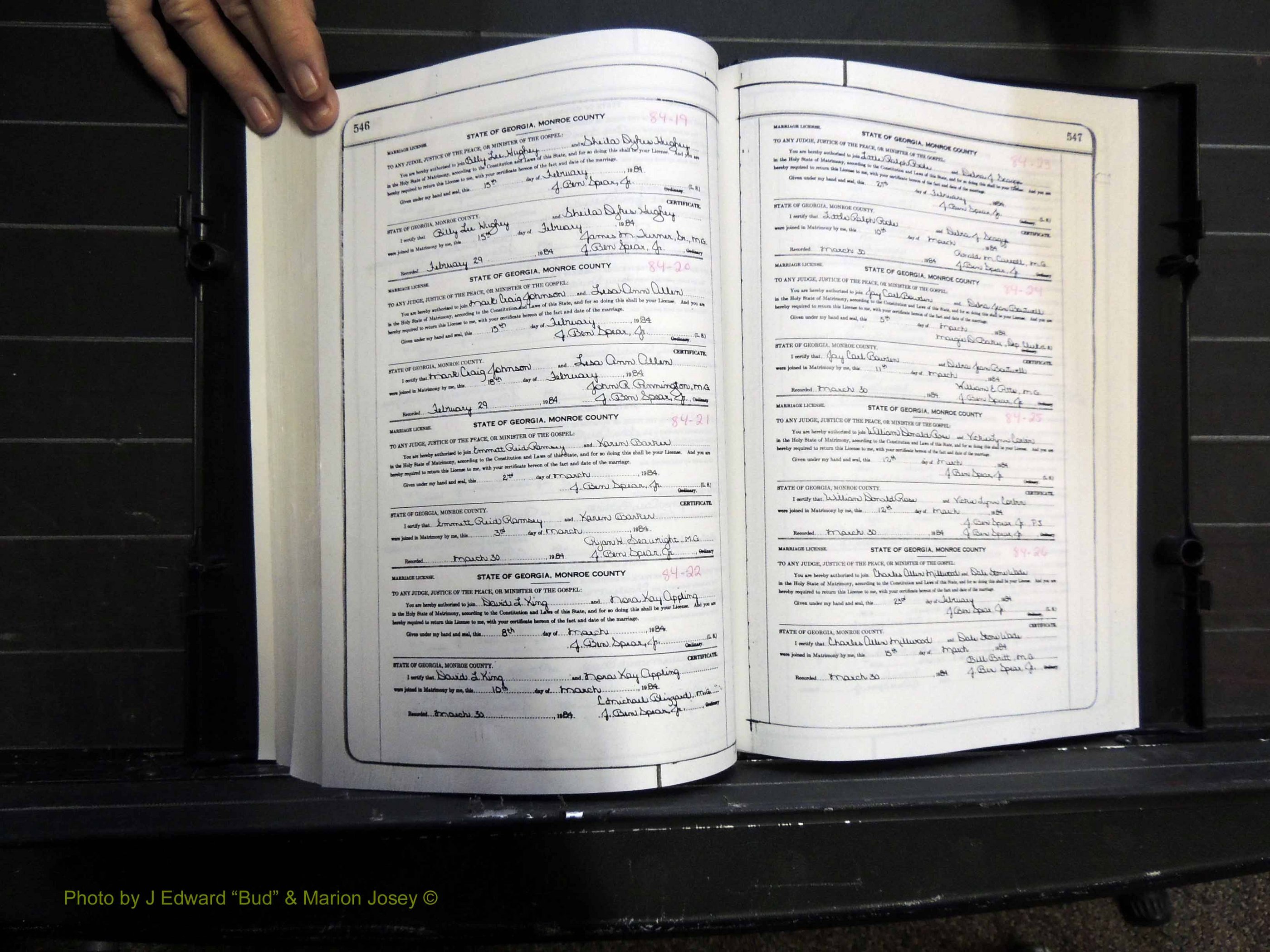 Monroe Co, GA, Marriages, Book K2, 1975-1984 pg 546-547.JPG