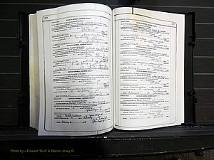 Monroe Co, GA, Marriages, Book K, 1952-1975 pg 324-325.JPG