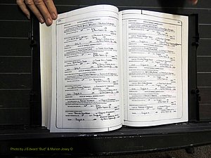 Monroe Co, GA, Marriages, Book K2, 1975-1984 pg 560-561.JPG