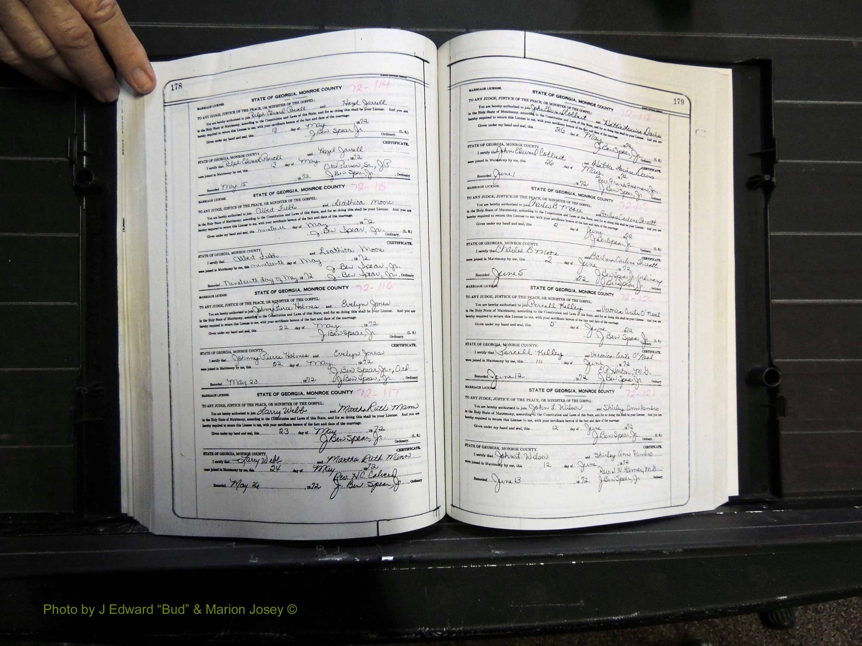 Monroe Co, GA, Marriages, Book L, 1952-1983 pg 178-179.JPG