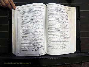 Monroe Co, GA, Marriages, Book L, 1952-1983 pg 186-187.JPG