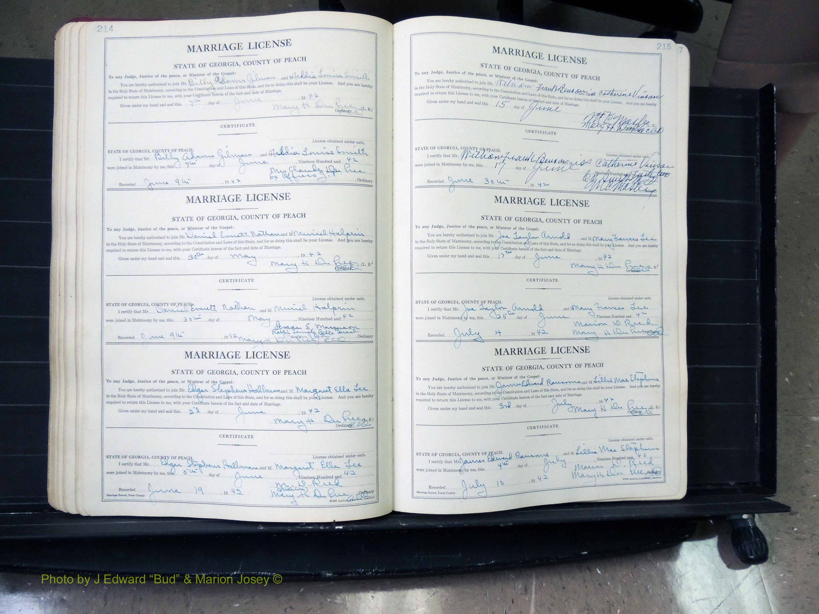 Peach Co, GA, Marriages, Book A, 1926-1960 pg 214-215.JPG