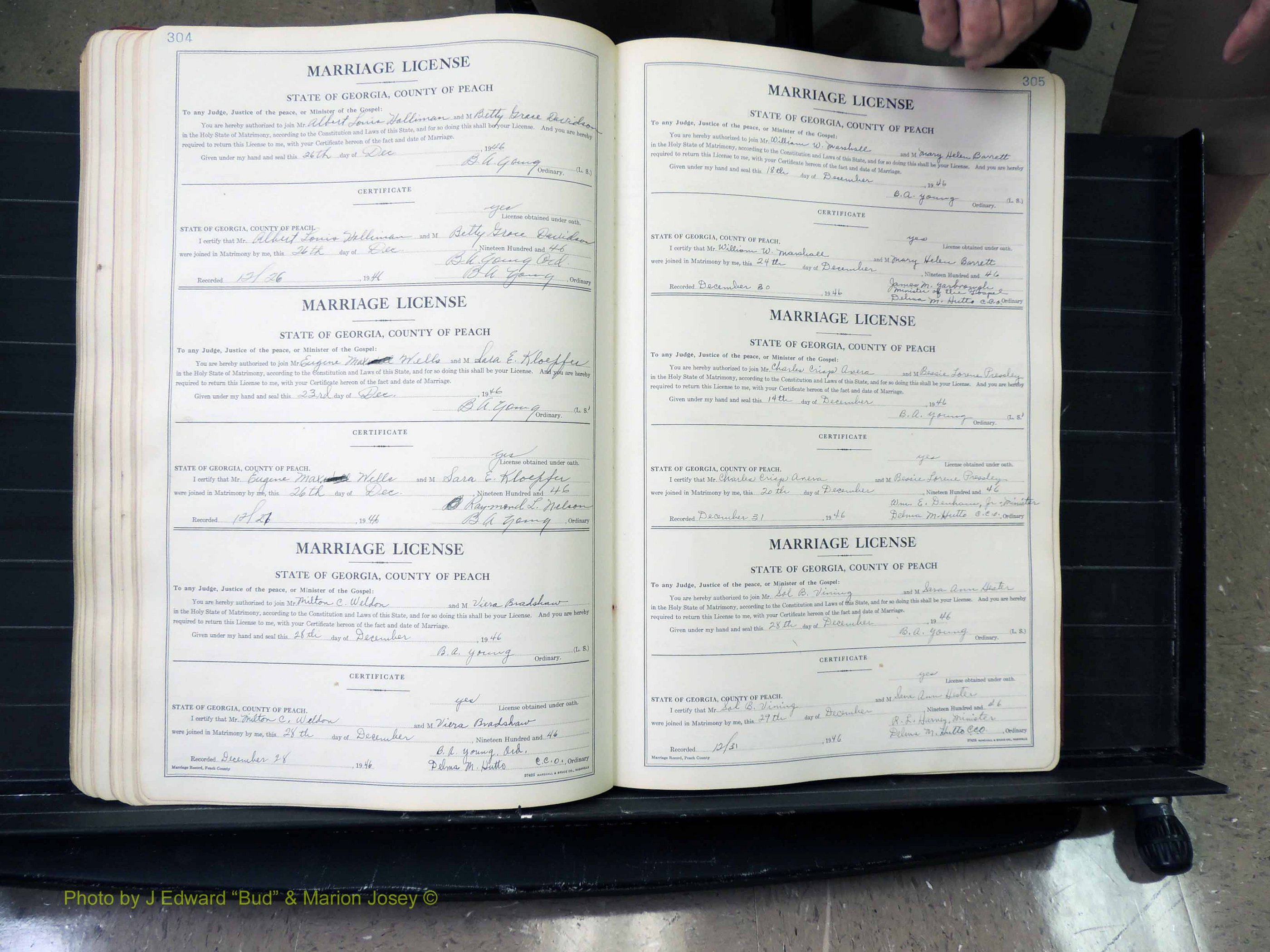 Peach Co, GA, Marriages, Book A, 1926-1960 pg 304-305.JPG