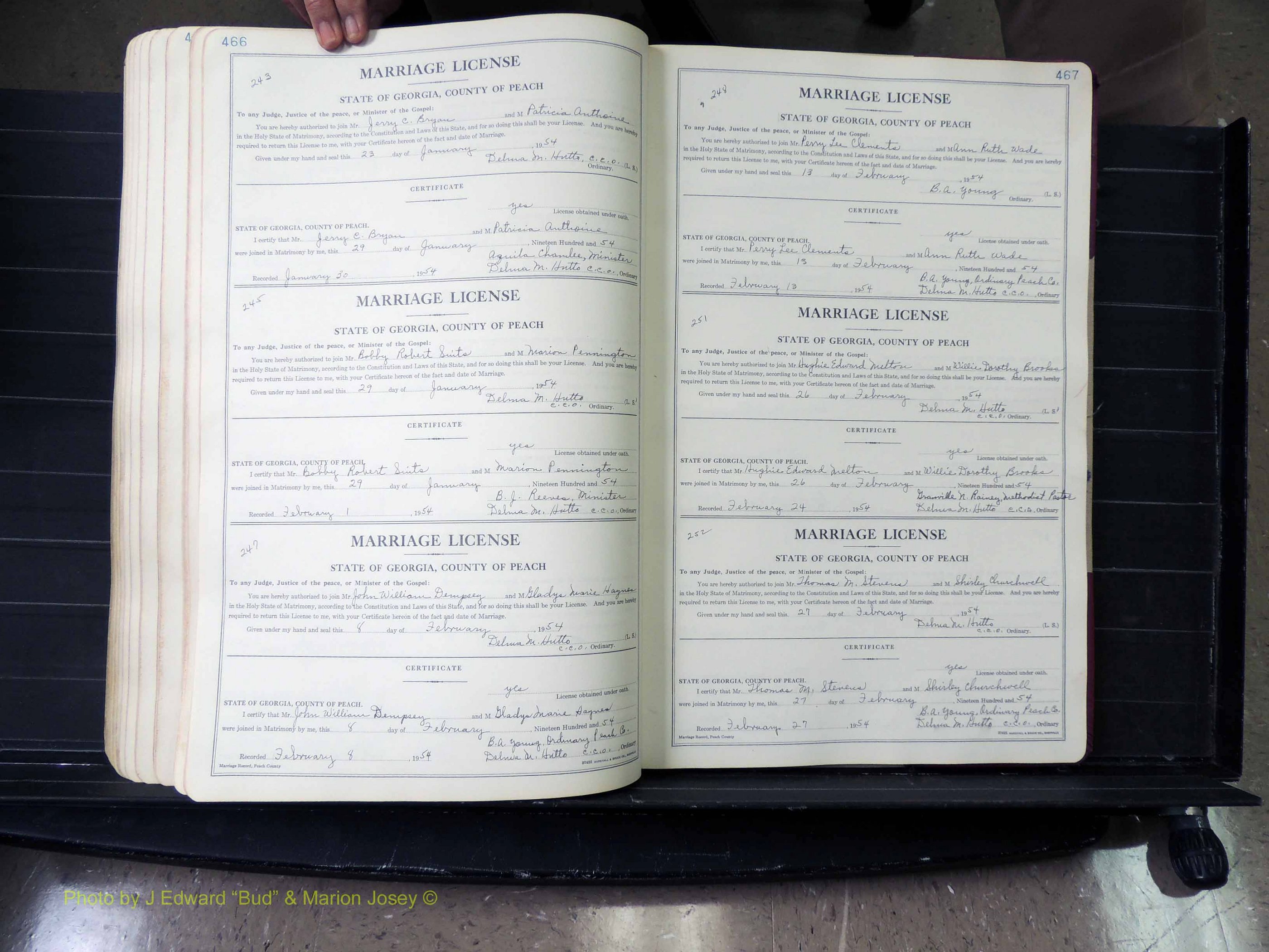 Peach Co, GA, Marriages, Book A, 1926-1960 pg 466-467.JPG