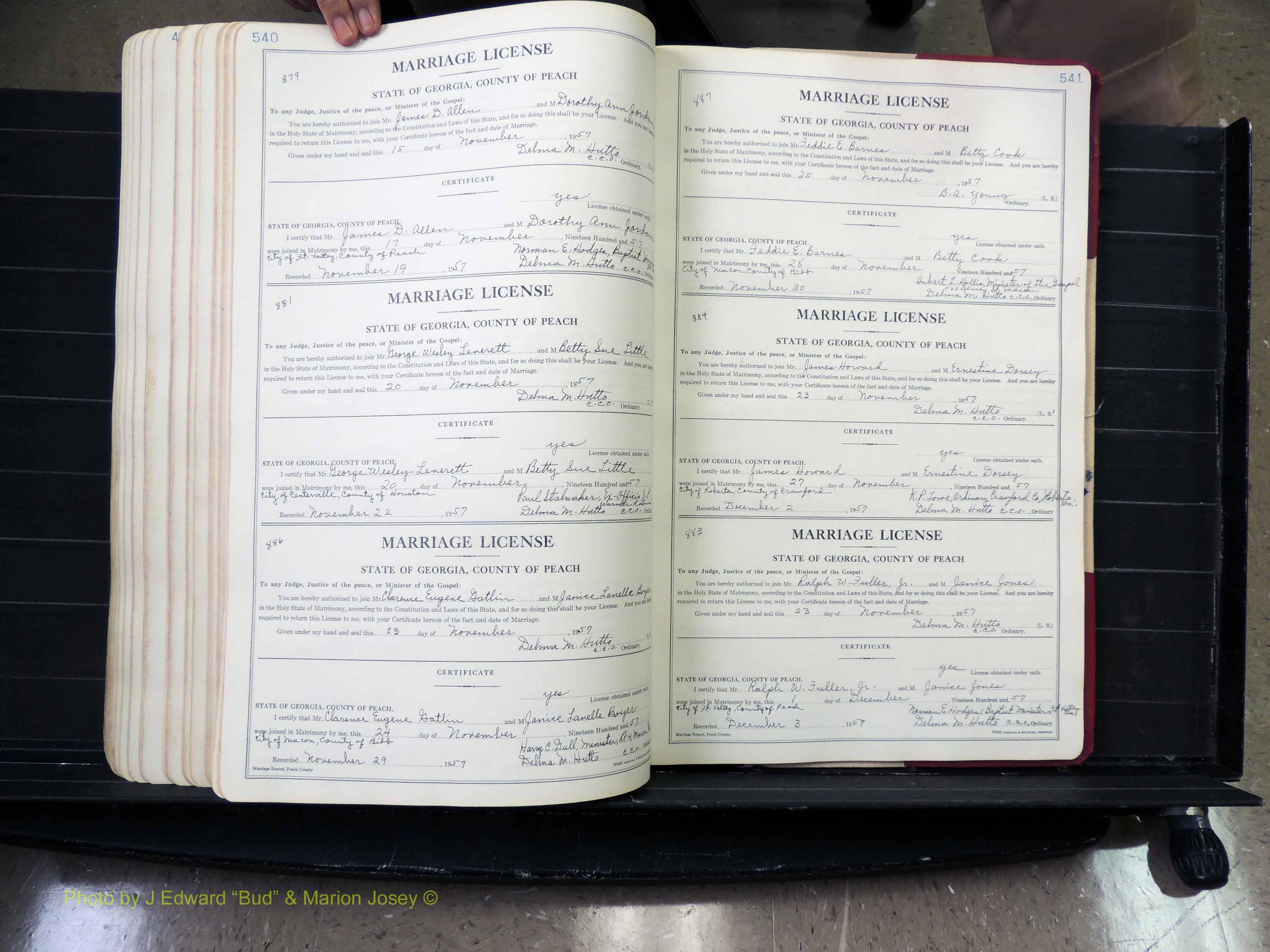 Peach Co, GA, Marriages, Book A, 1926-1960 pg 540-541.JPG
