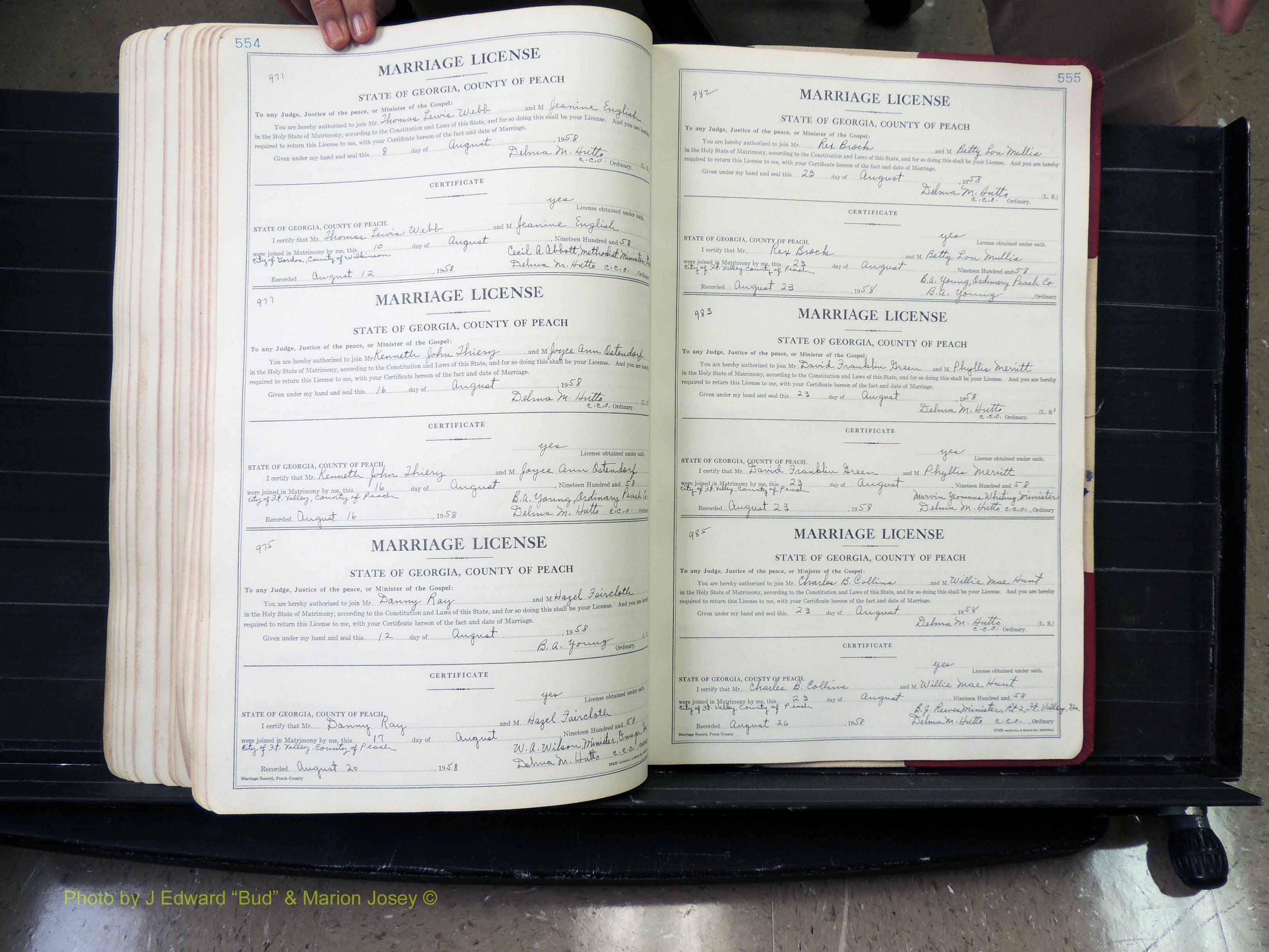 Peach Co, GA, Marriages, Book A, 1926-1960 pg 554-555.JPG