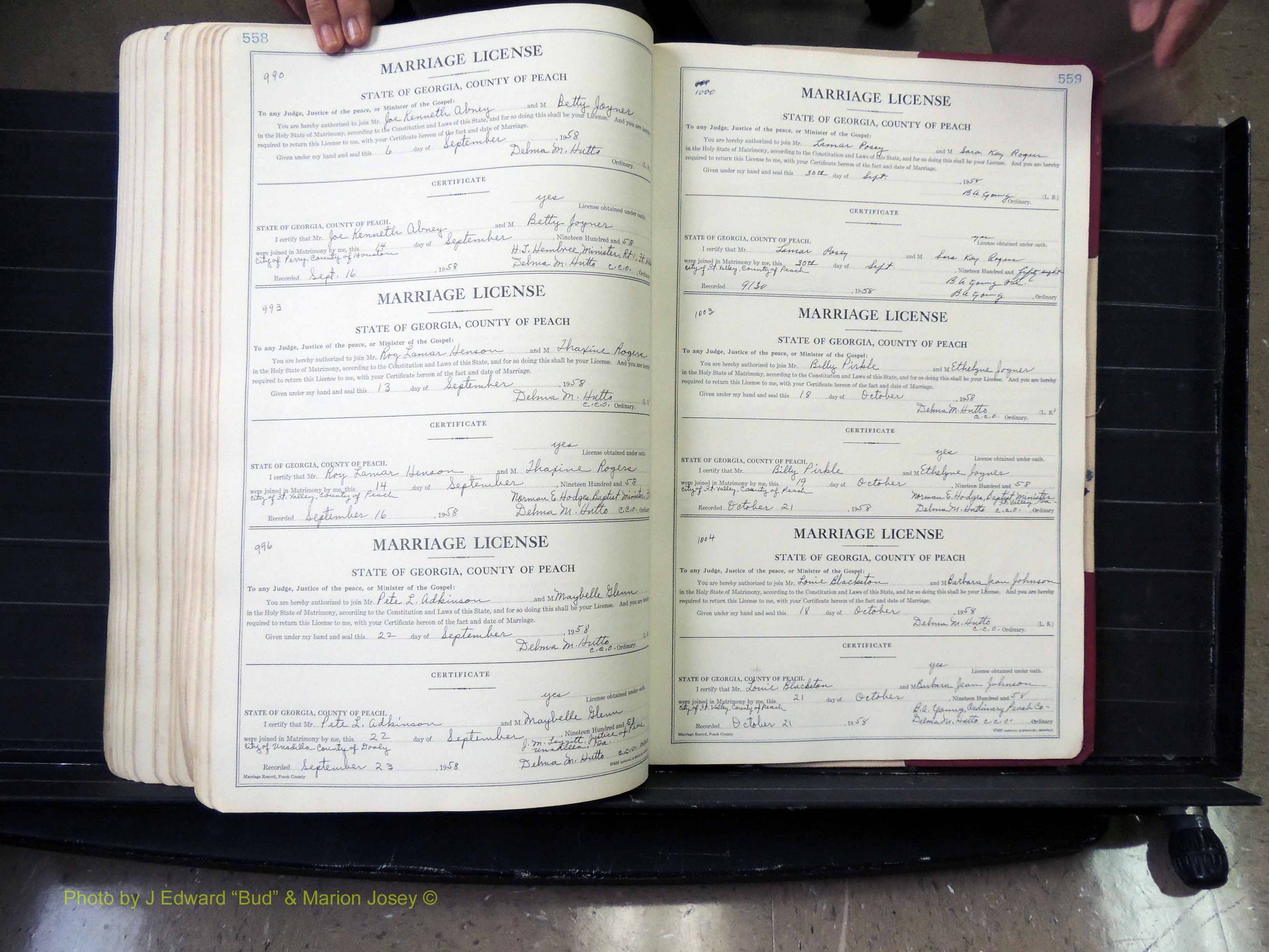 Peach Co, GA, Marriages, Book A, 1926-1960 pg 558-559.JPG