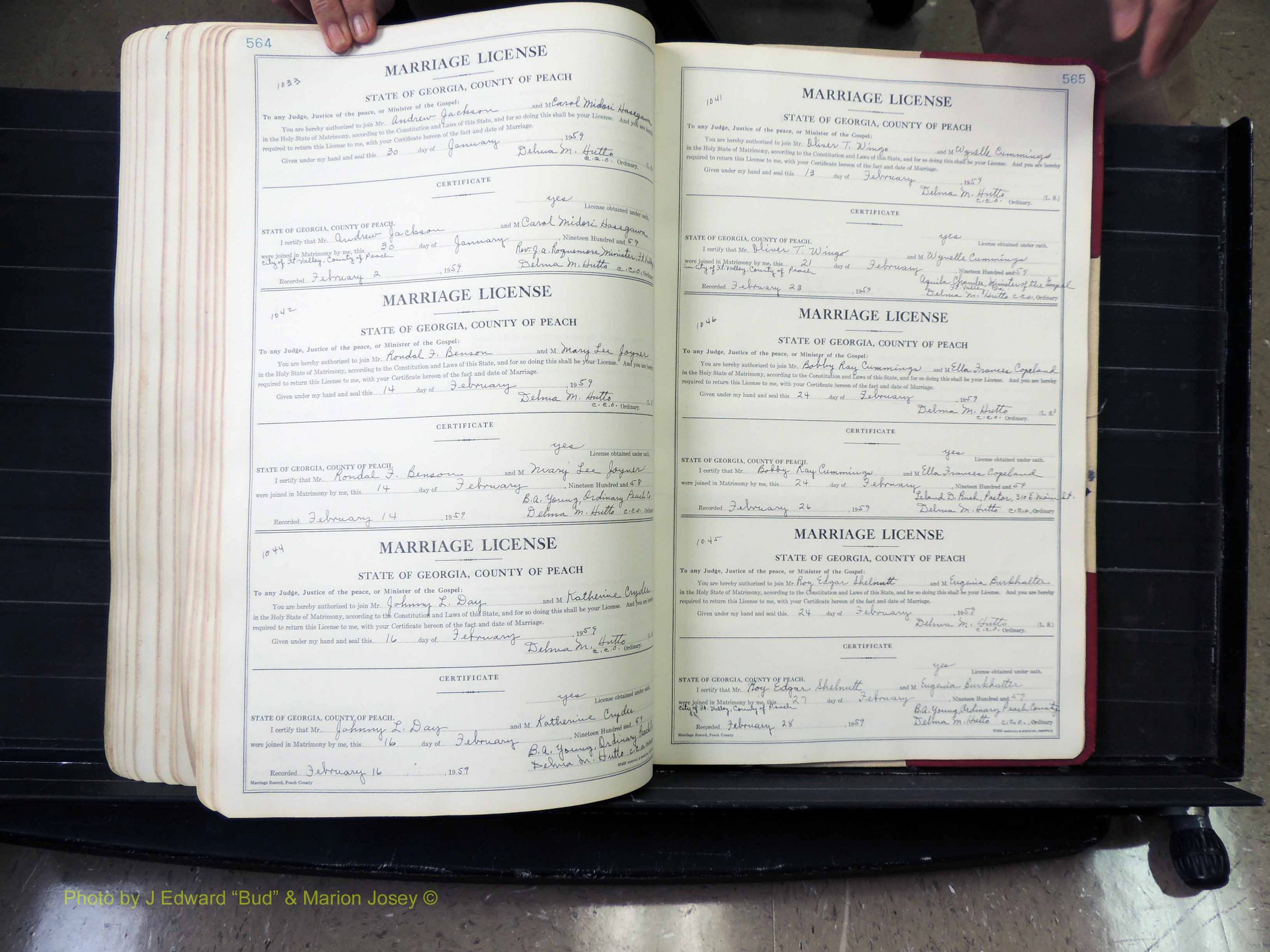 Peach Co, GA, Marriages, Book A, 1926-1960 pg 564-565.JPG