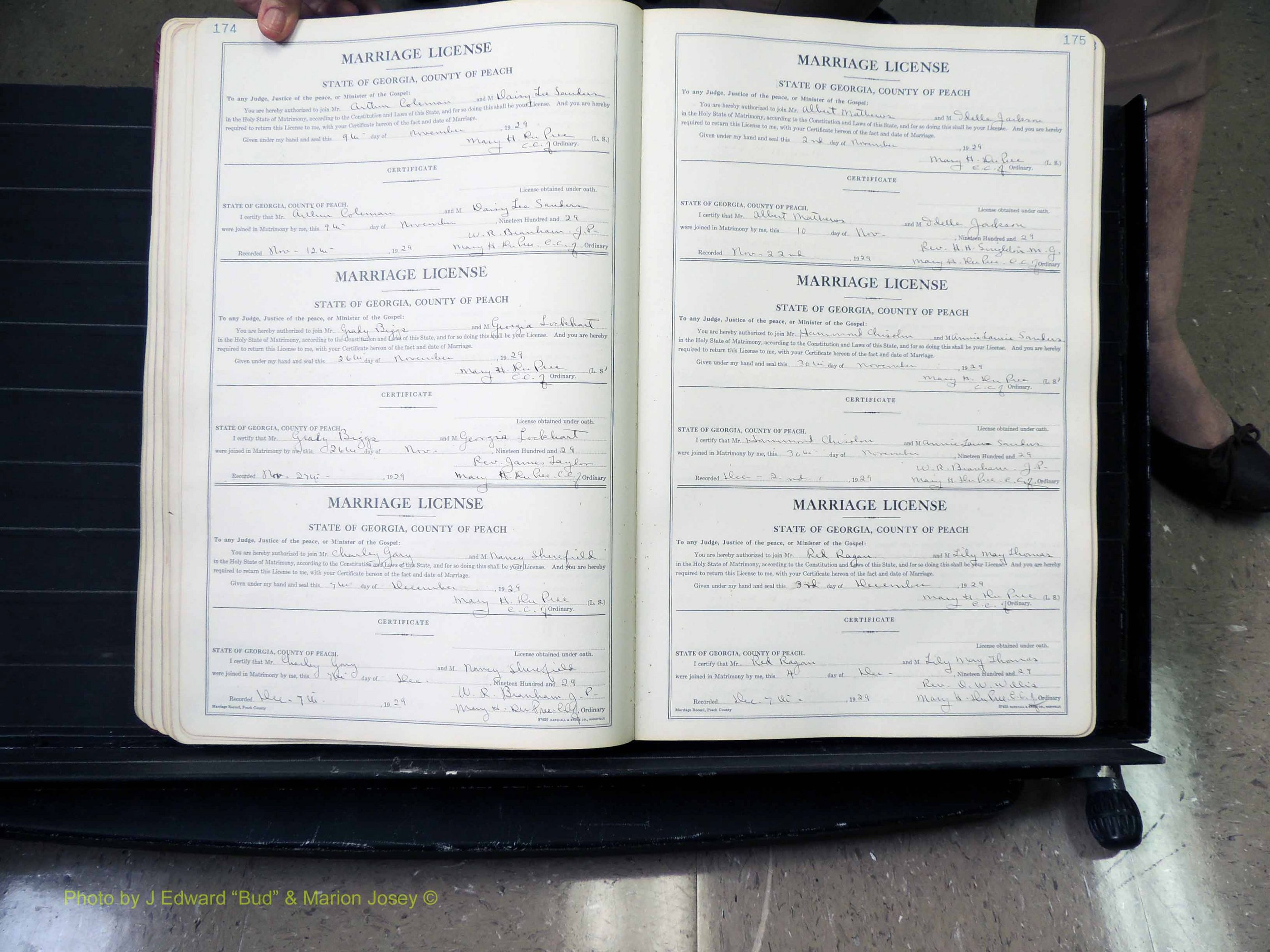 Peach Co, GA, Marriages, Book B, 1925-1991 pg 174-175.JPG
