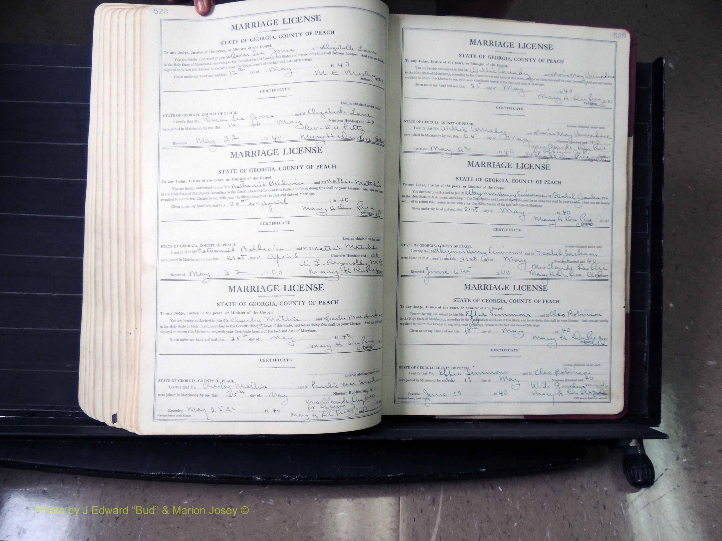 Peach Co, GA, Marriages, Book B, 1925-1991 pg 528-529.JPG