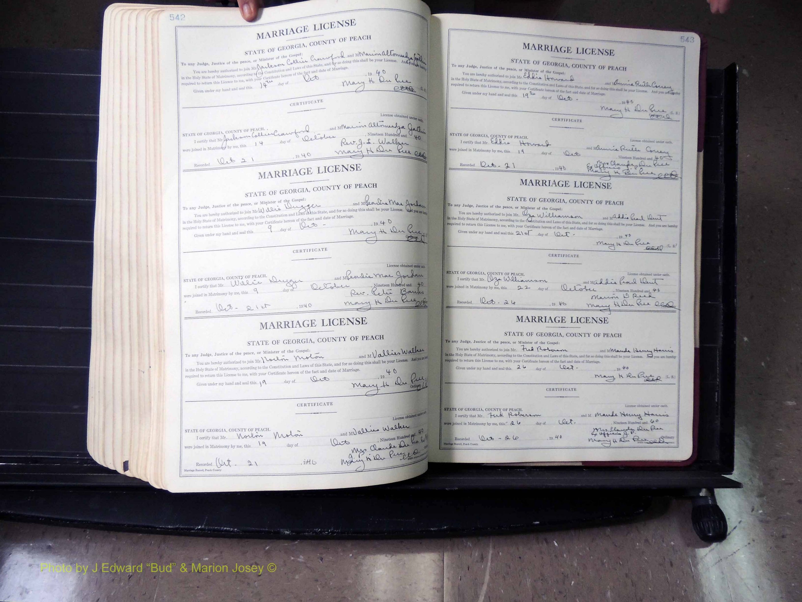 Peach Co, GA, Marriages, Book B, 1925-1991 pg 542-543.JPG
