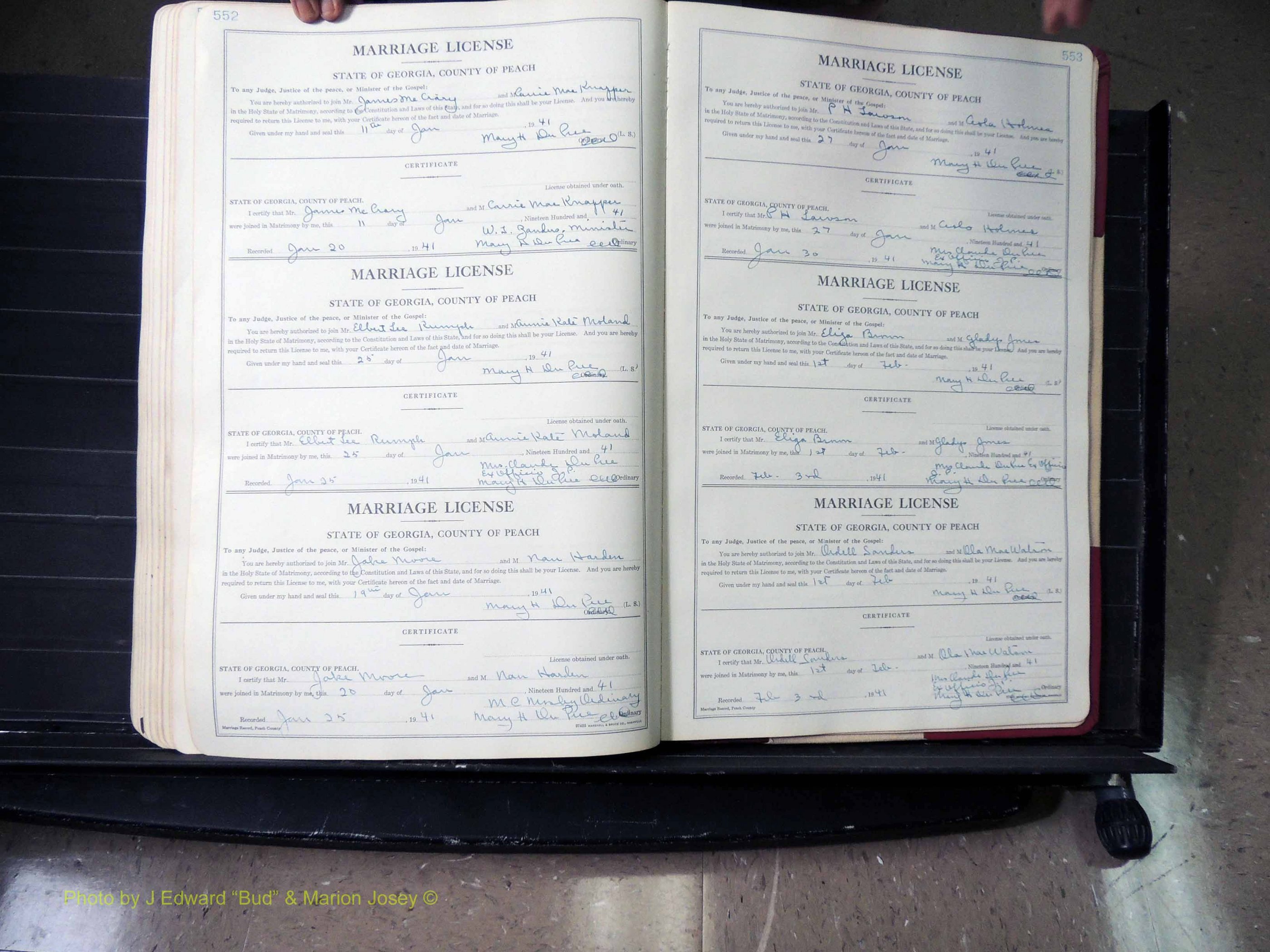 Peach Co, GA, Marriages, Book B, 1925-1991 pg 552-553.JPG