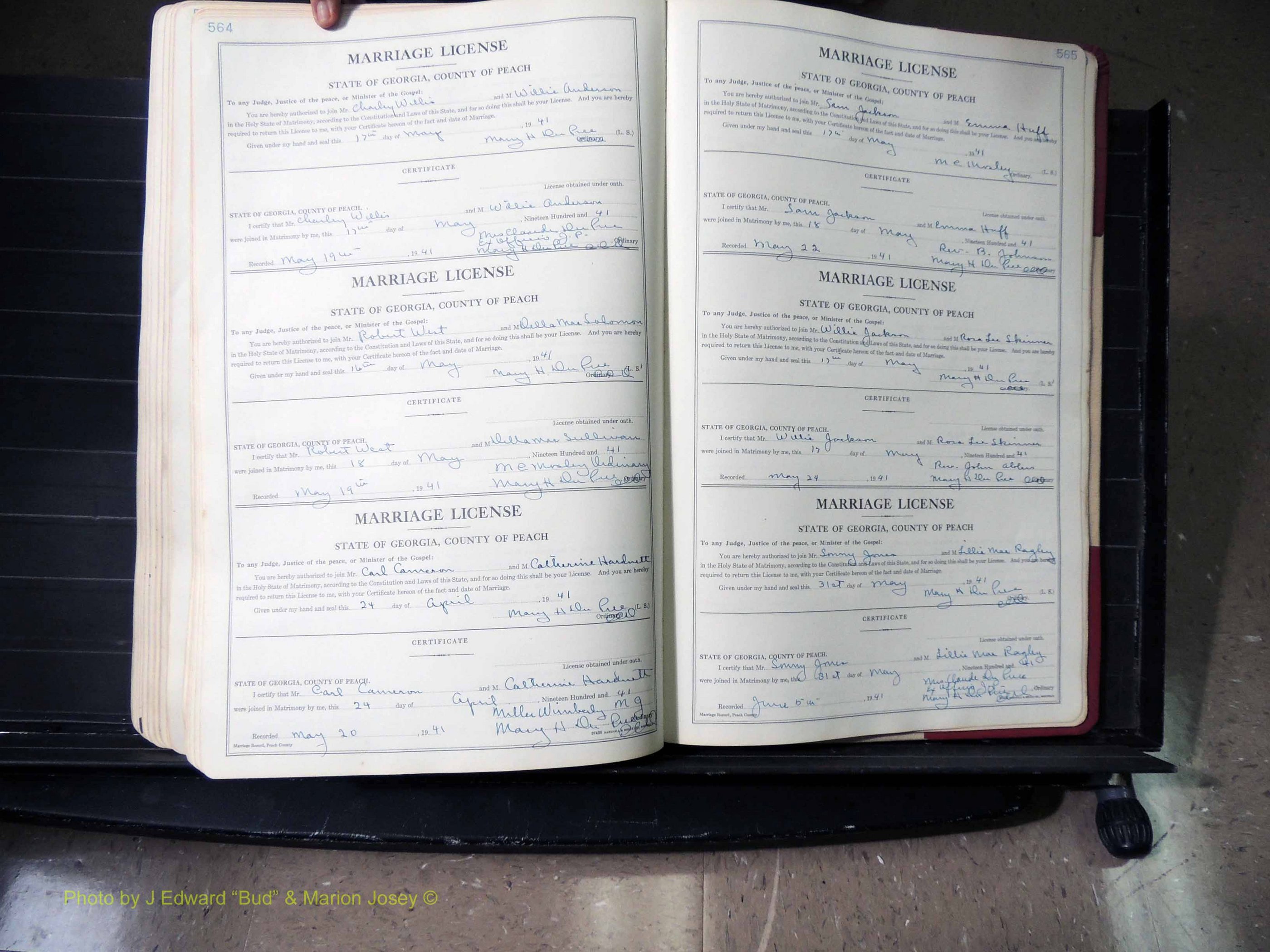 Peach Co, GA, Marriages, Book B, 1925-1991 pg 564-565.JPG