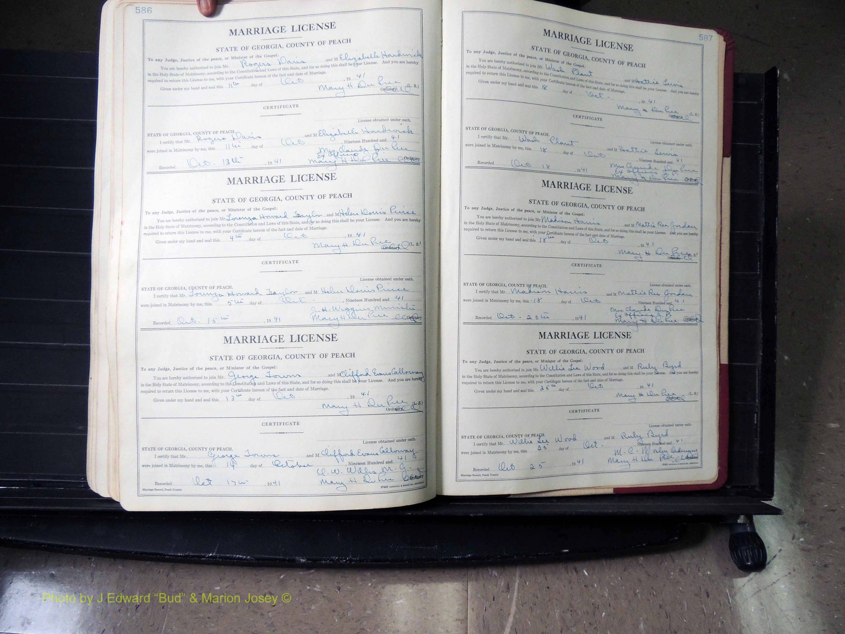 Peach Co, GA, Marriages, Book B, 1925-1991 pg 586-587.JPG