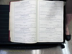 Peach Co, GA, Marriages, Book B, 1925-1991 pg 032-033.JPG