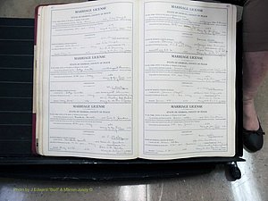Peach Co, GA, Marriages, Book B, 1925-1991 pg 042-043.JPG