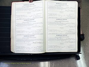 Peach Co, GA, Marriages, Book B, 1925-1991 pg 080-081.JPG