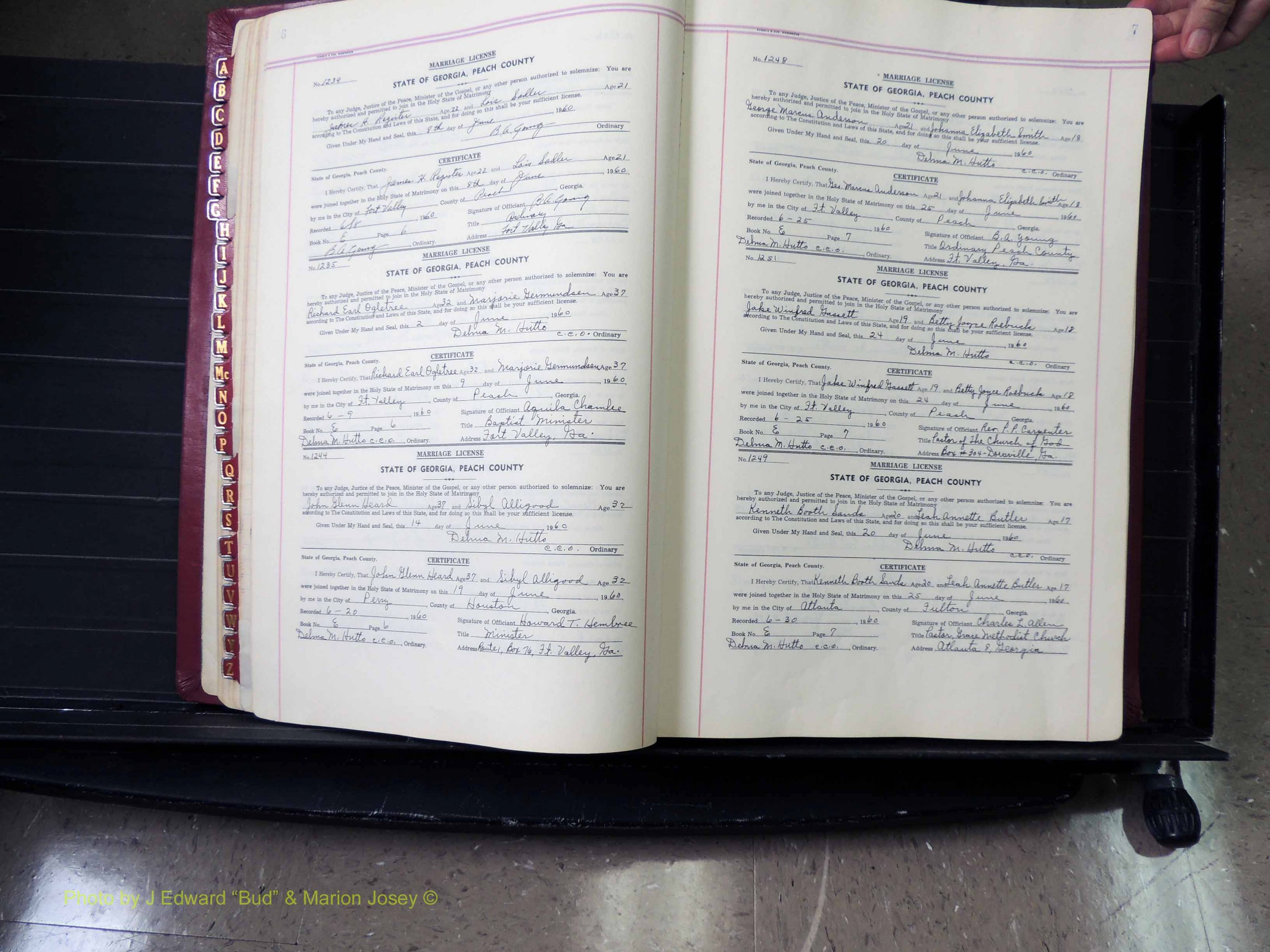Peach Co, GA, Marriages, Book E, 1960-1984 pg 006-007.JPG