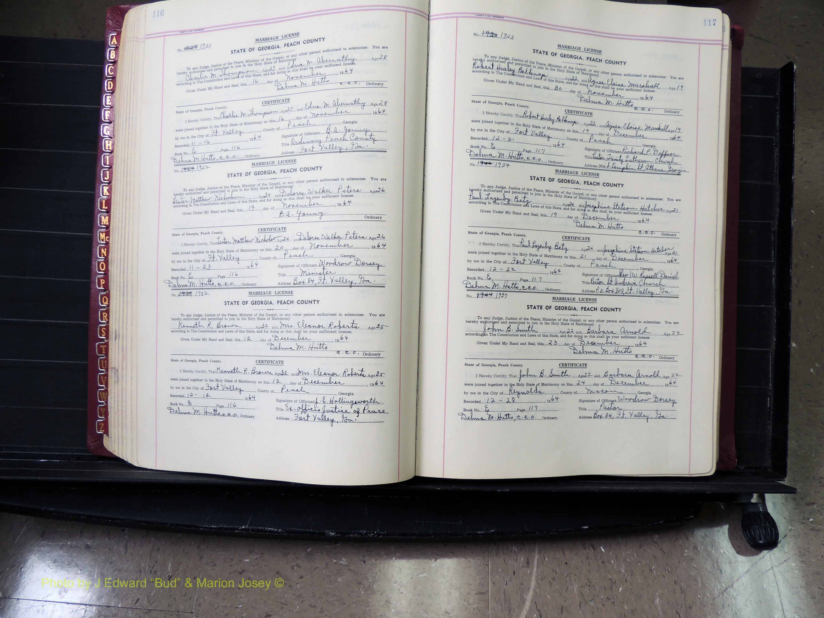 Peach Co, GA, Marriages, Book E, 1960-1984 pg 116-117.JPG