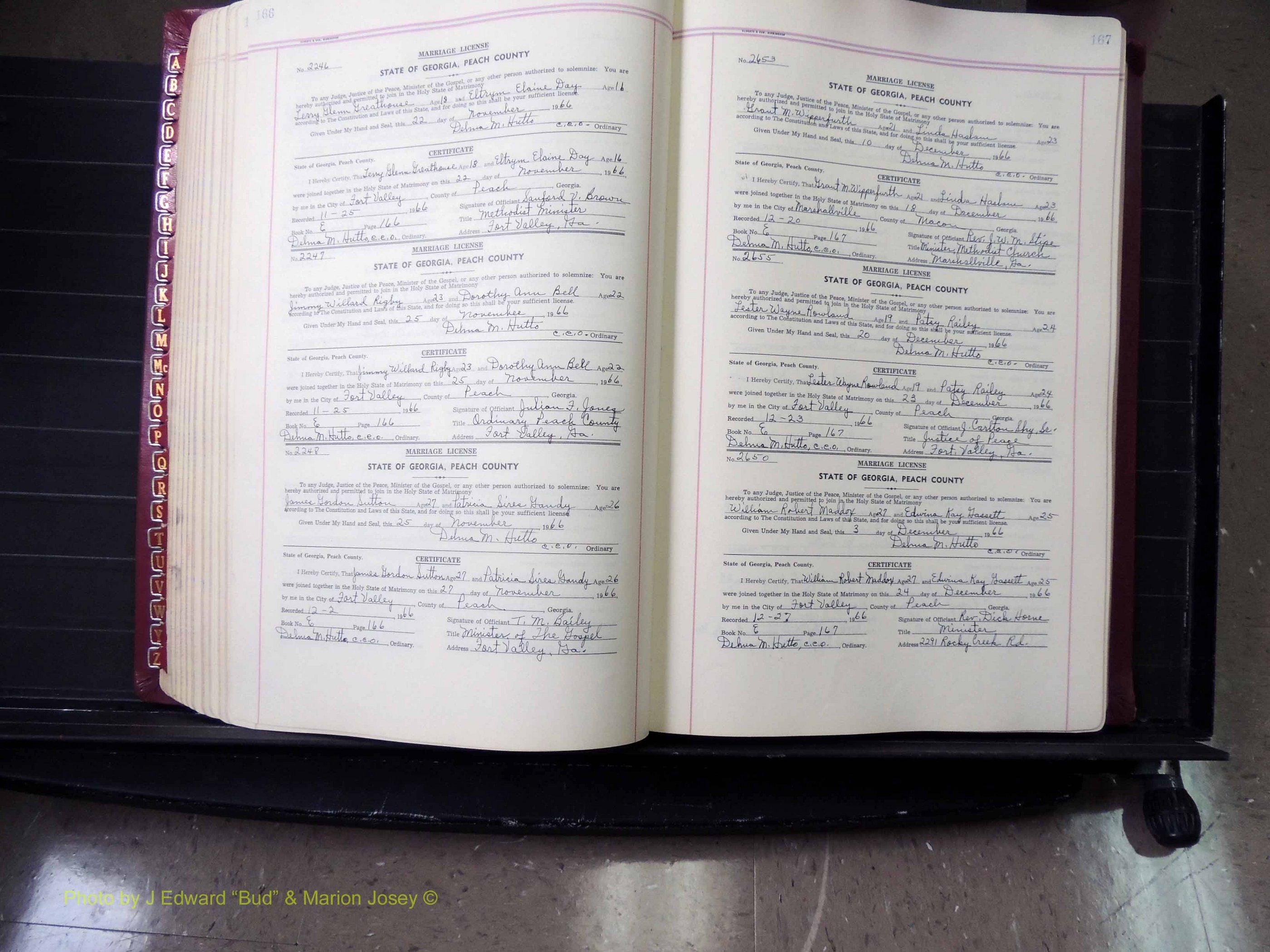 Peach Co, GA, Marriages, Book E, 1960-1984 pg 166-167.JPG