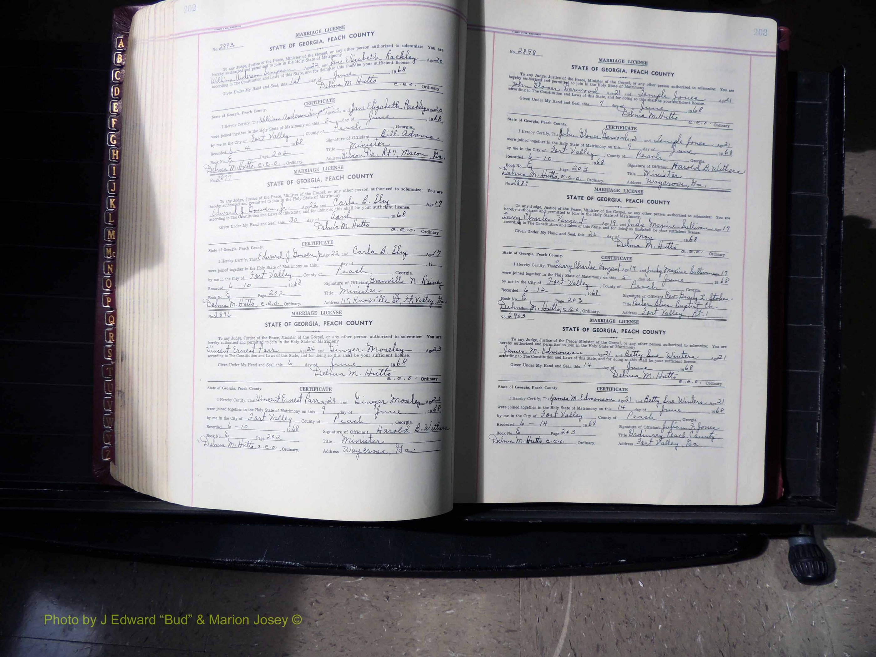 Peach Co, GA, Marriages, Book E, 1960-1984 pg 202-203.JPG