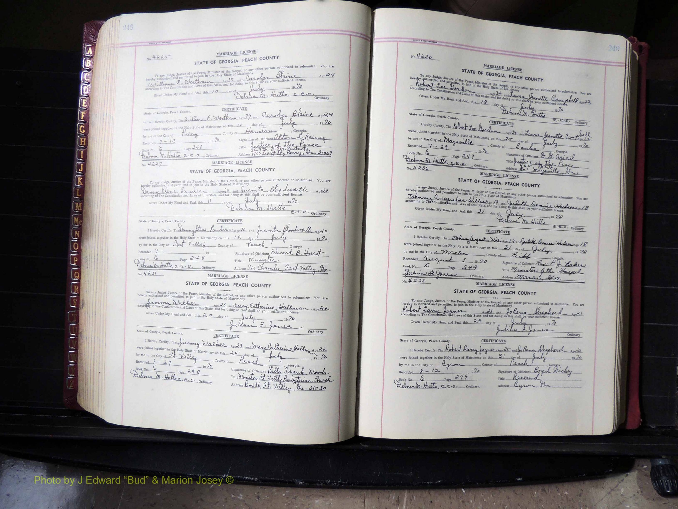 Peach Co, GA, Marriages, Book E, 1960-1984 pg 248-249.JPG
