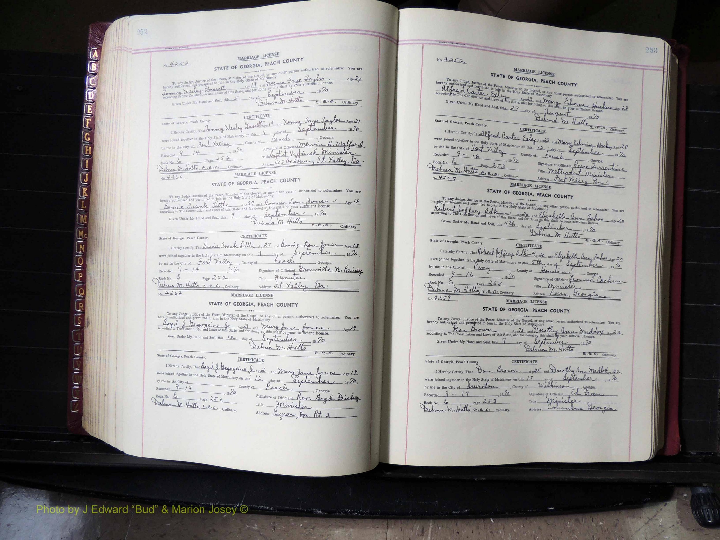 Peach Co, GA, Marriages, Book E, 1960-1984 pg 252-253.JPG
