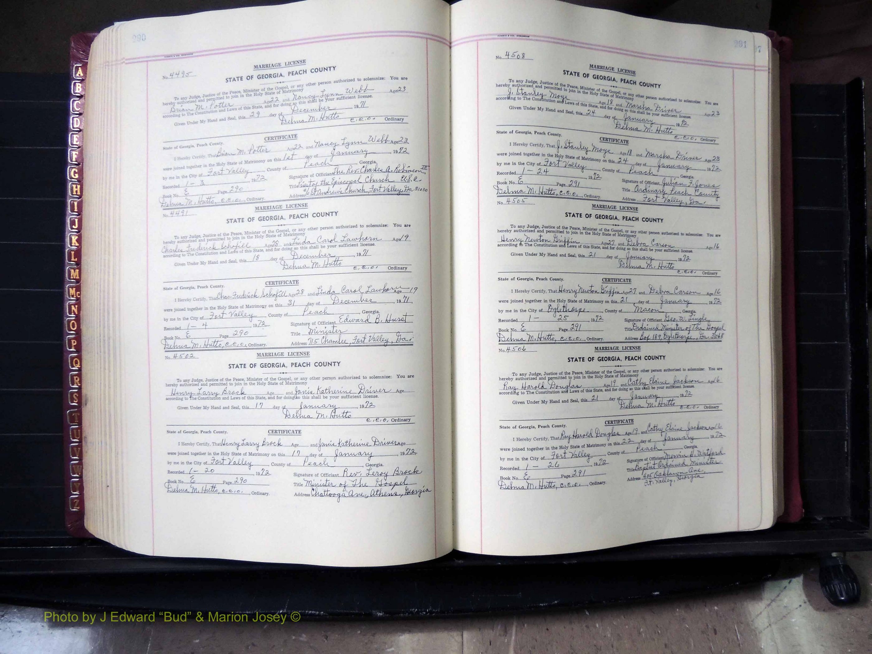 Peach Co, GA, Marriages, Book E, 1960-1984 pg 290-291.JPG